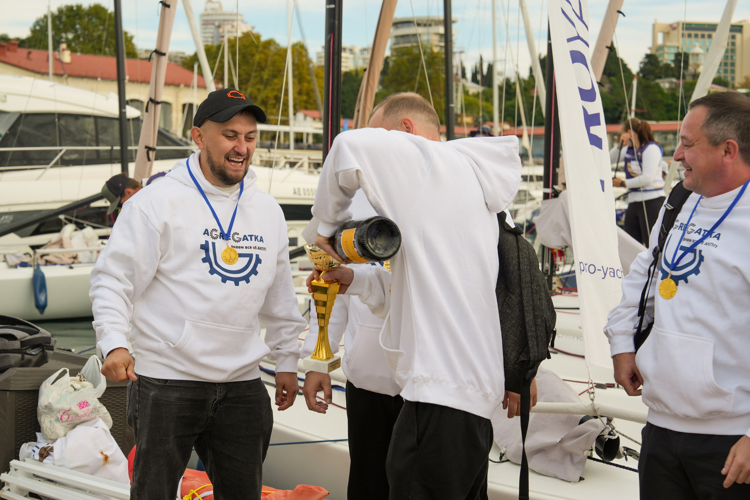 Яхтенная регата для компании Агрегатка. Репортажный фотограф в Красной Поляне и Сочи Павлюченко Екатерина