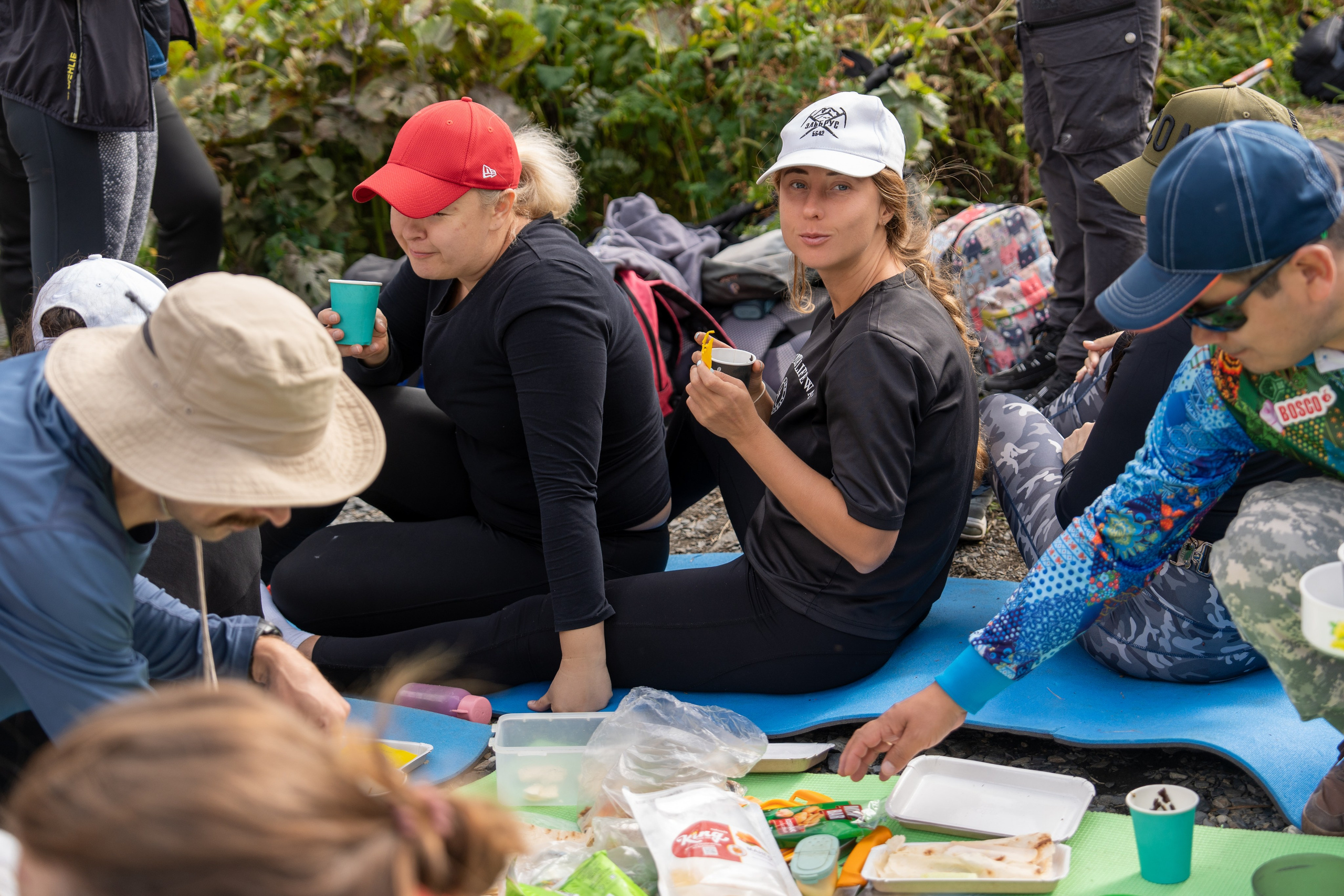 Поход для профсоюза курорта «Газпром Поляна» на Бзерпинский карниз. Репортажный фотограф в Красной Поляне и Сочи Павлюченко Екатерина