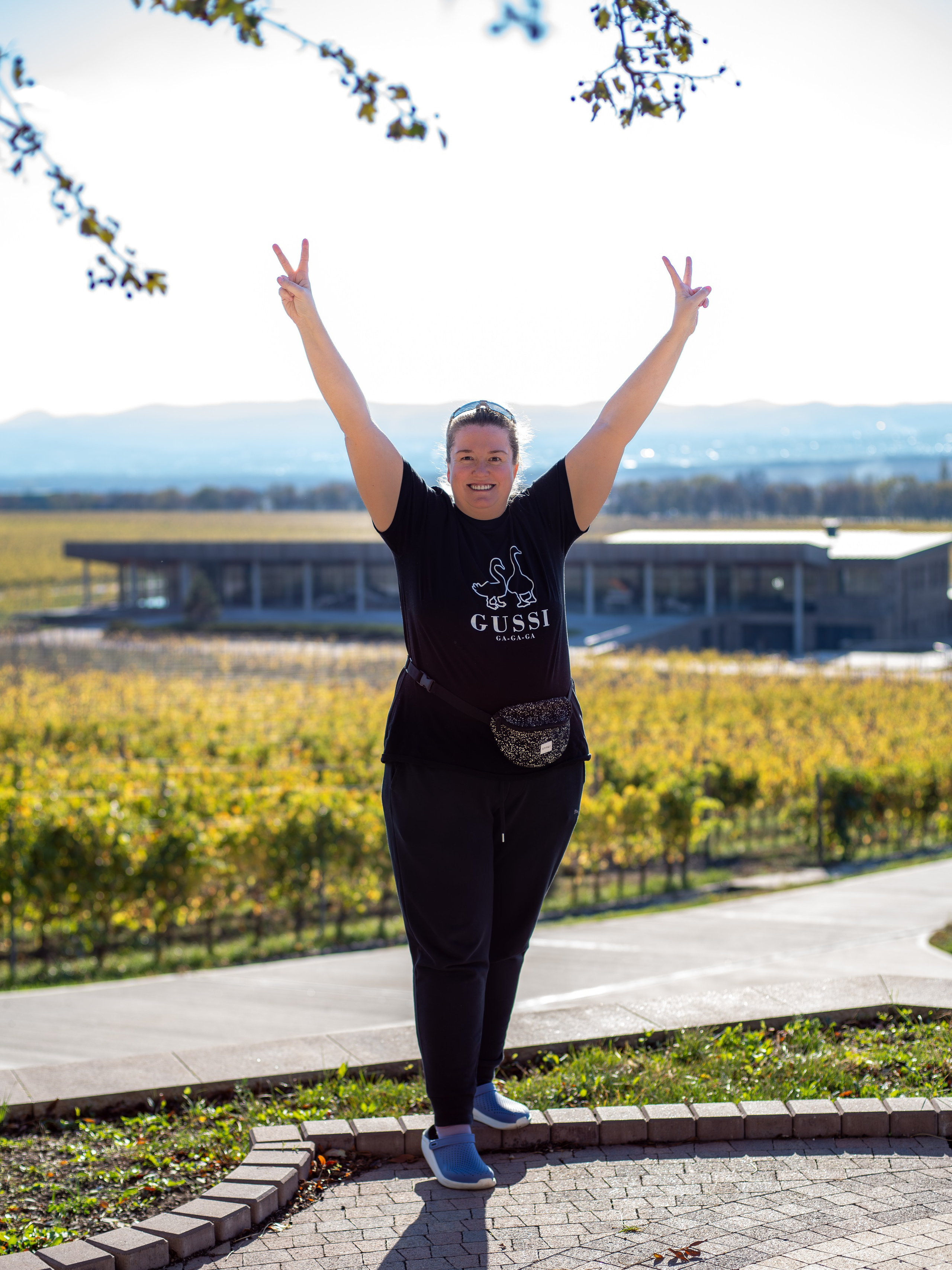 Литературная мастерская с Ольгой Шутовой в «Винотеррии». Репортажный фотограф в Красной Поляне и Сочи Павлюченко Екатерина