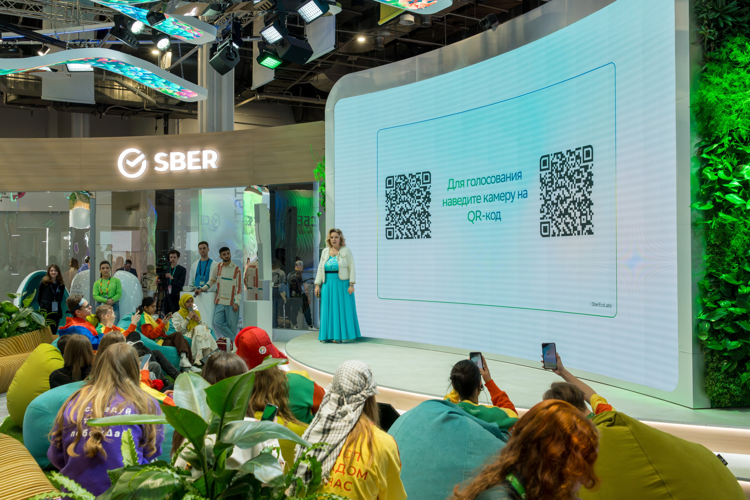 Фотоотчет для партнерской интеграции Сбербанк на ВМФ в Сириус 2024. Репортажный фотограф в Красной Поляне и Сочи Павлюченко Екатерина