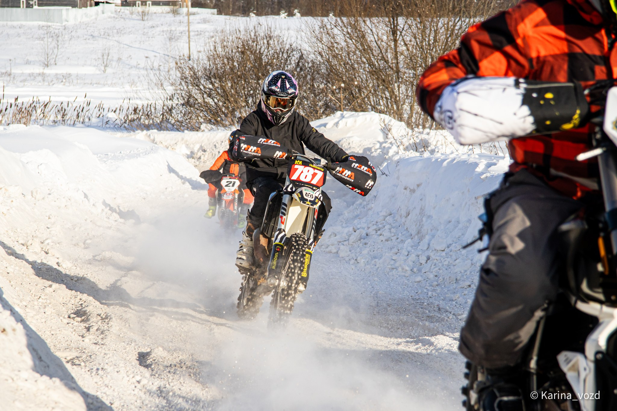 Тренировка MotoAcademy. Репортажный фотограф в Москве и Зеленограде Karina-vozd