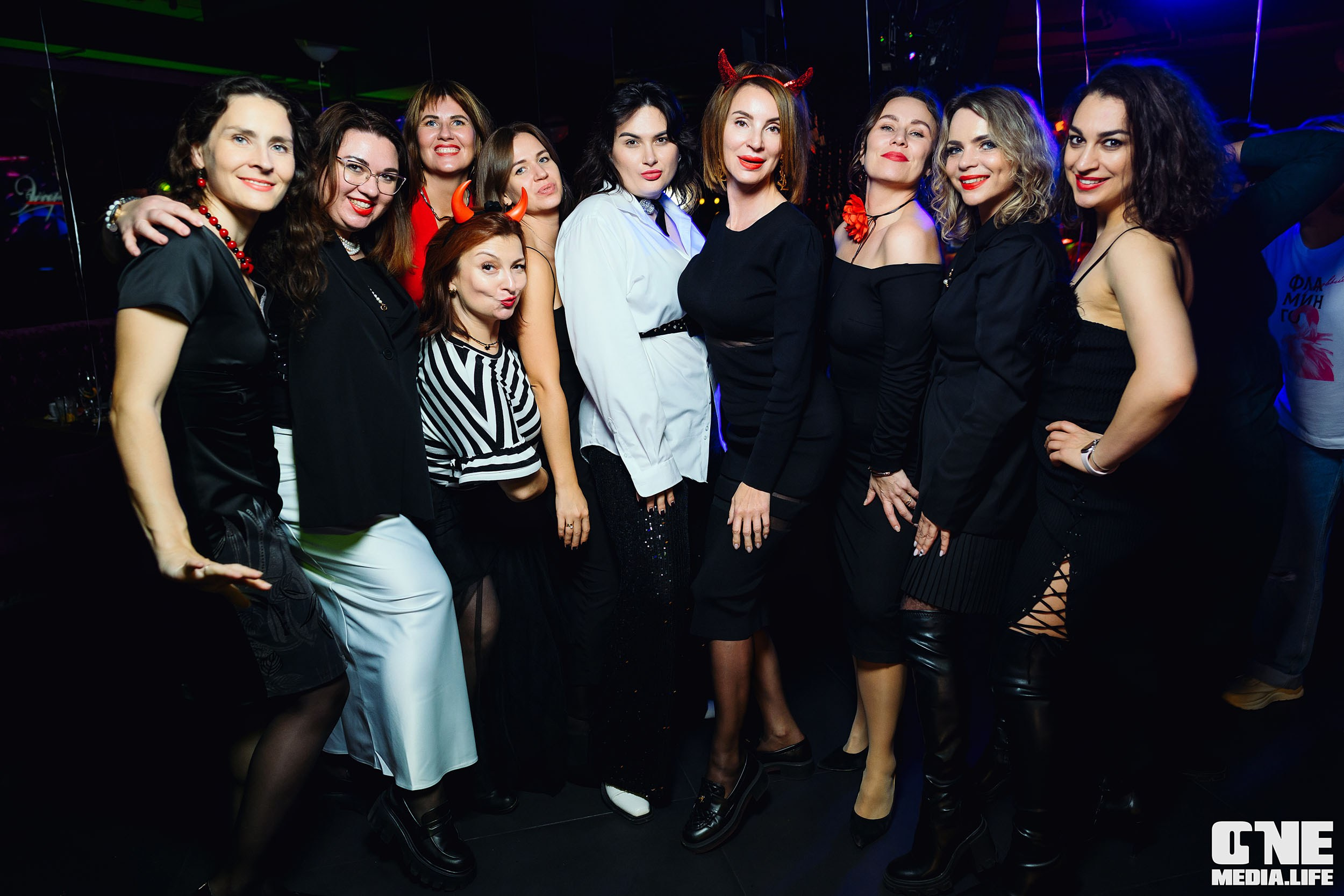 Фоторепортаж из караоке-клуба Эйфория. One Media Life: фоторепортажи, фотоотчеты с мероприятий и заведений