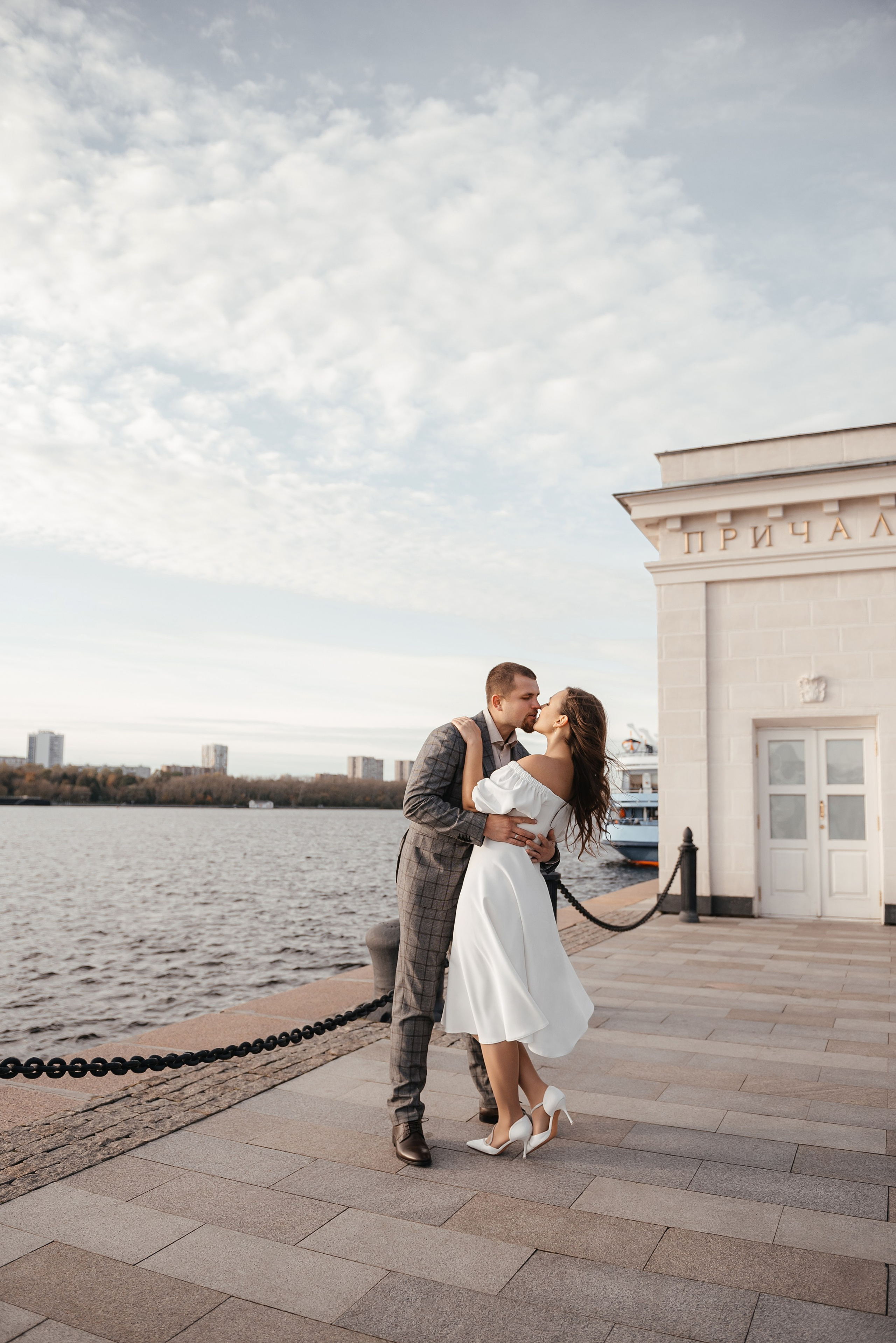 Фотосессия Северный речной вокзал