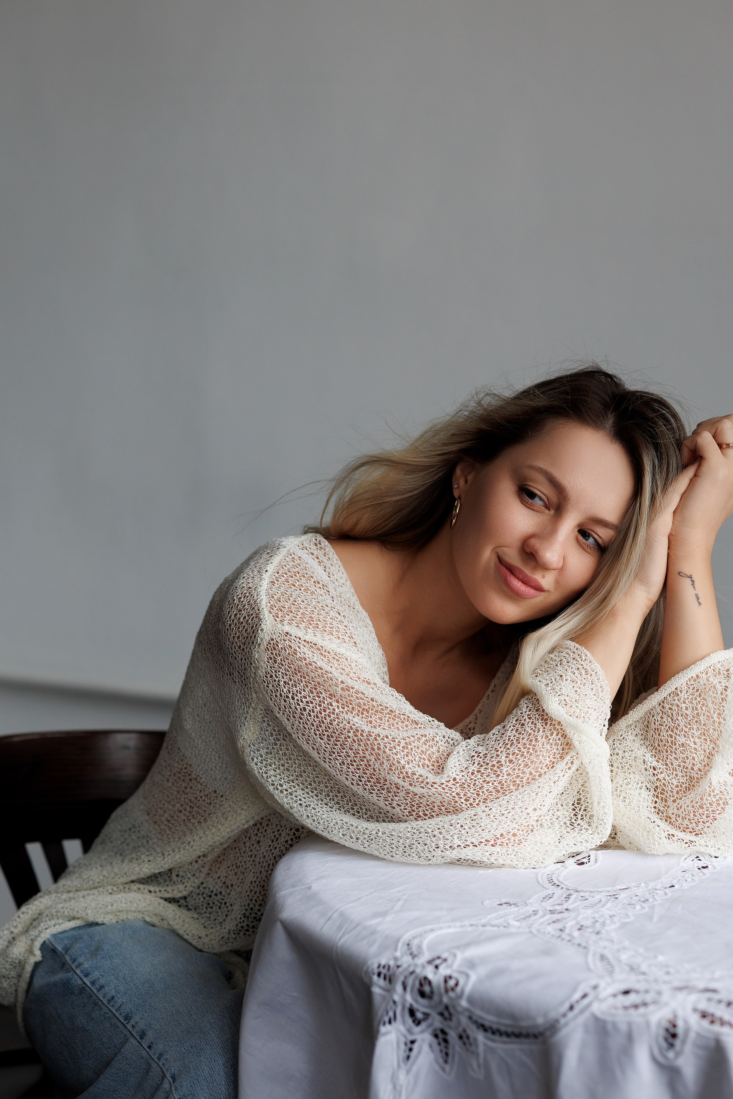 Женский портрет в студии. Фотограф Минск