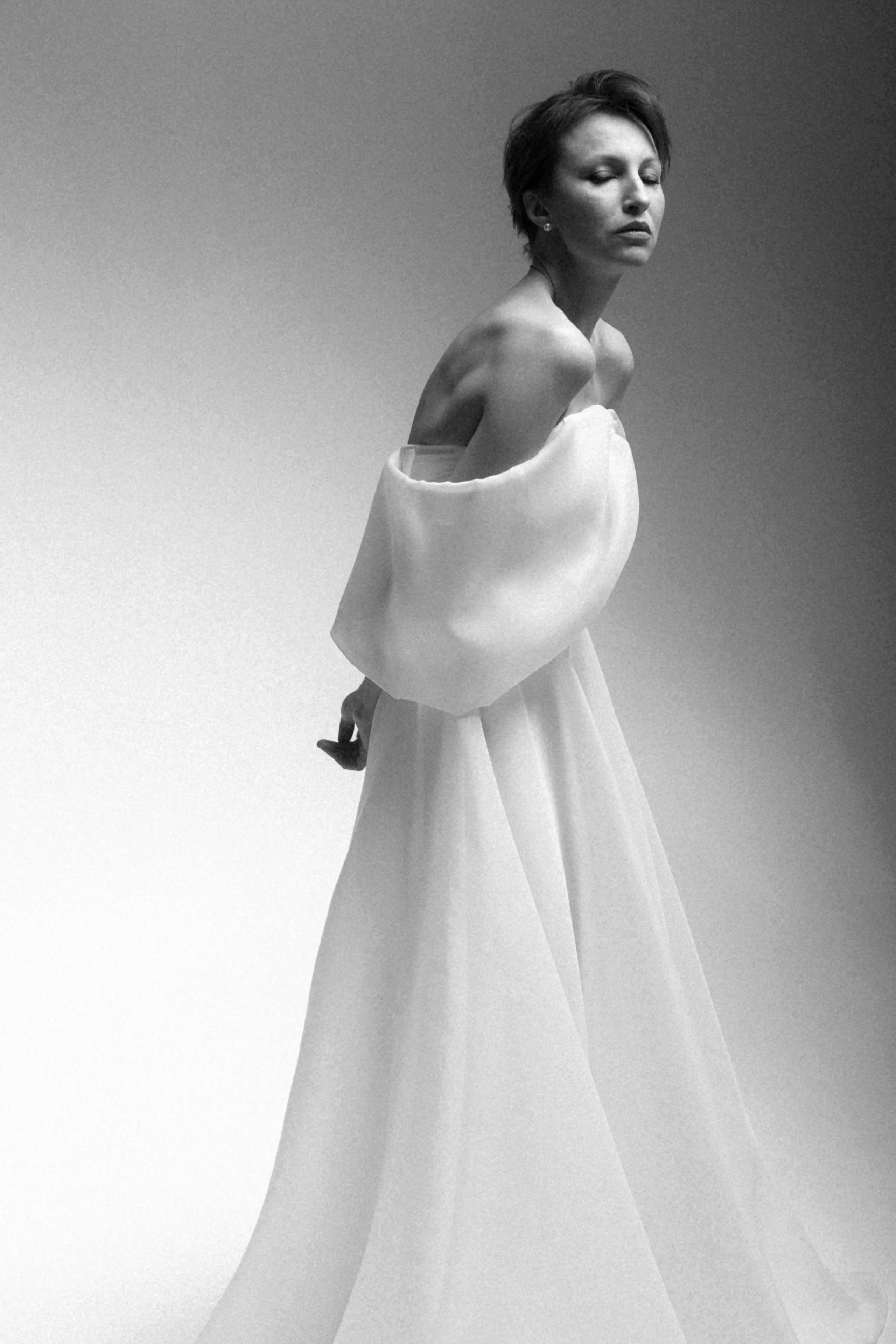 Наиви. Свадебный салон-ателье Бонжур в Минске Bonjour