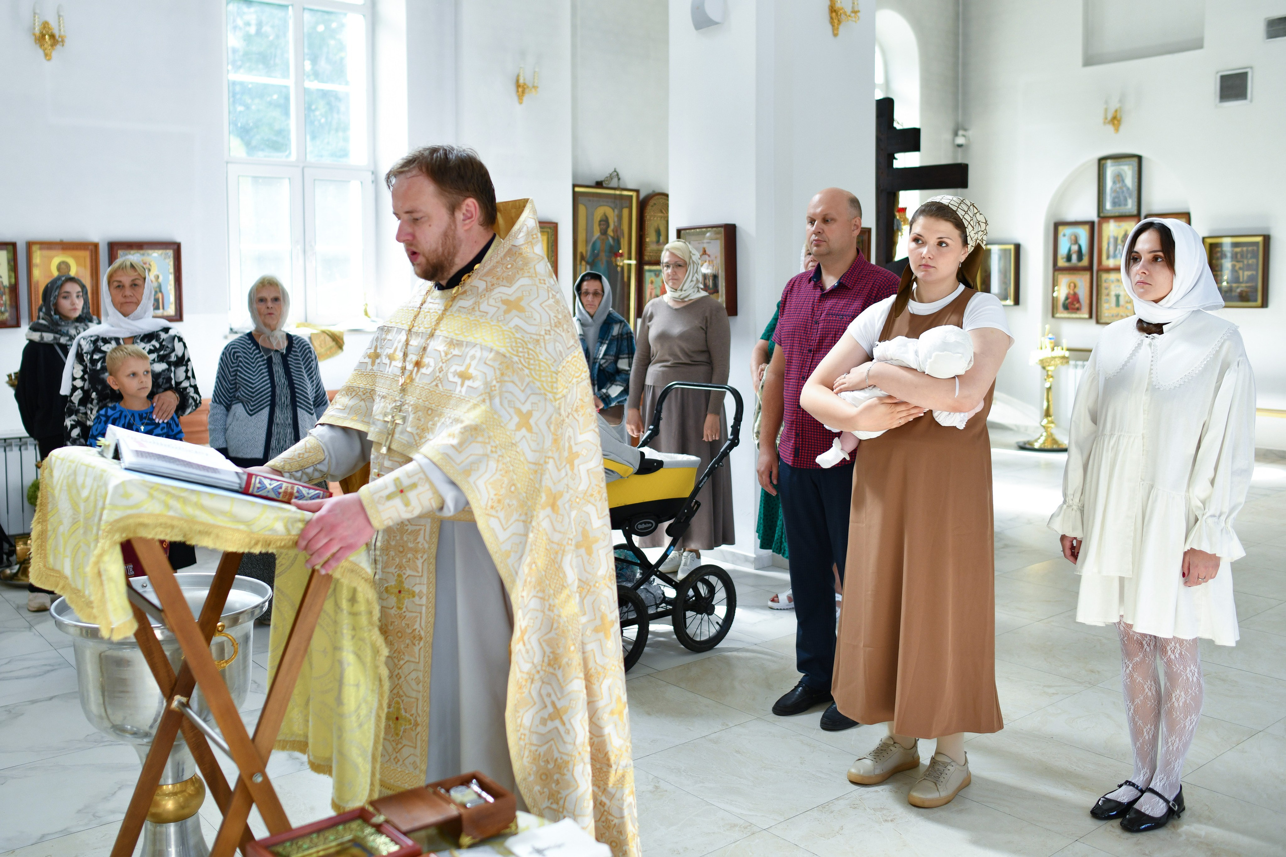 Крещение Марии. Алтуфьево. Свадебный и портретный фотограф в Москве Галина Борисова