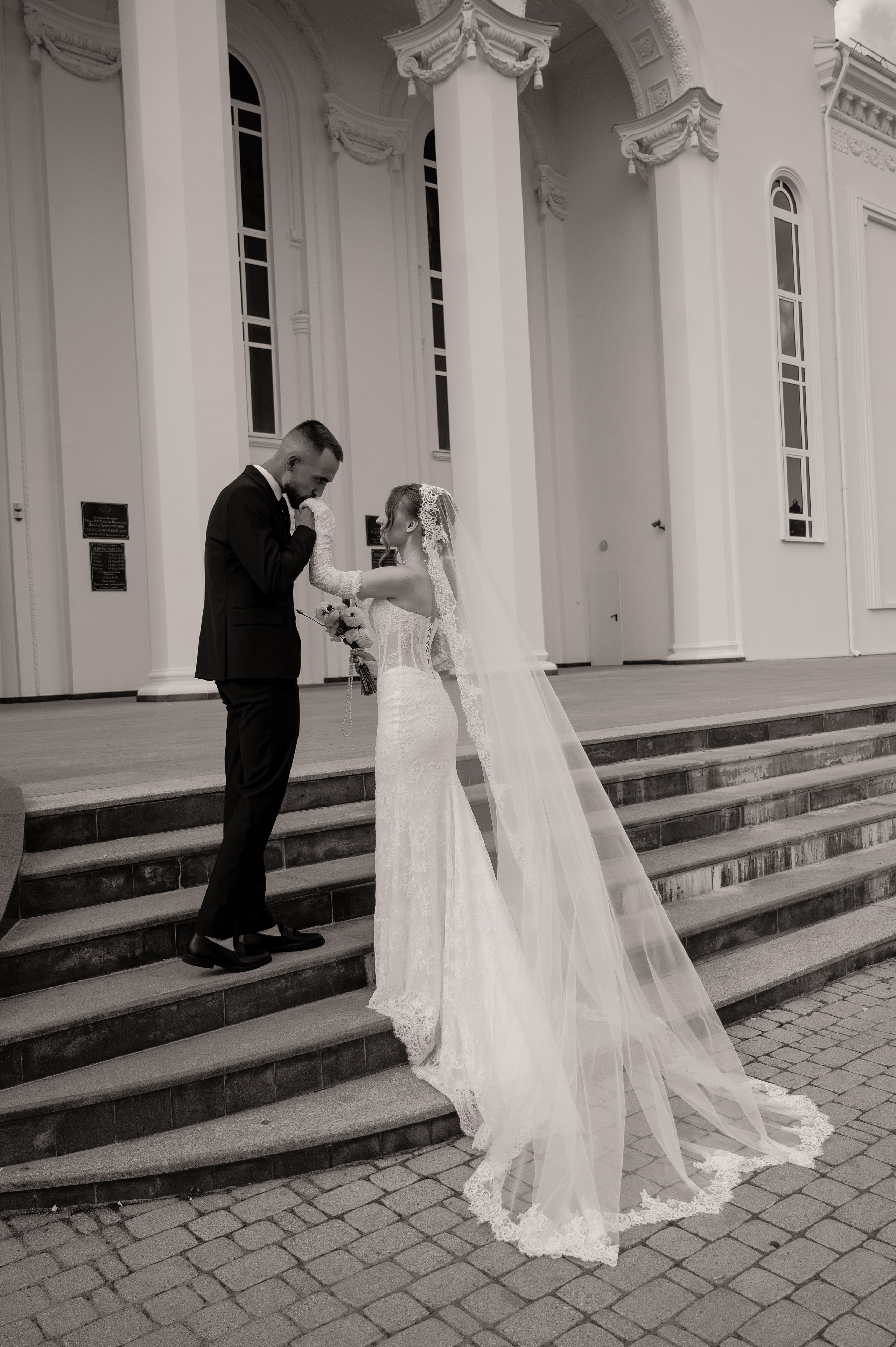 Виктор и Валерия (загс). Свадебный и семейный фотограф в Краснодаре Алина Мельник