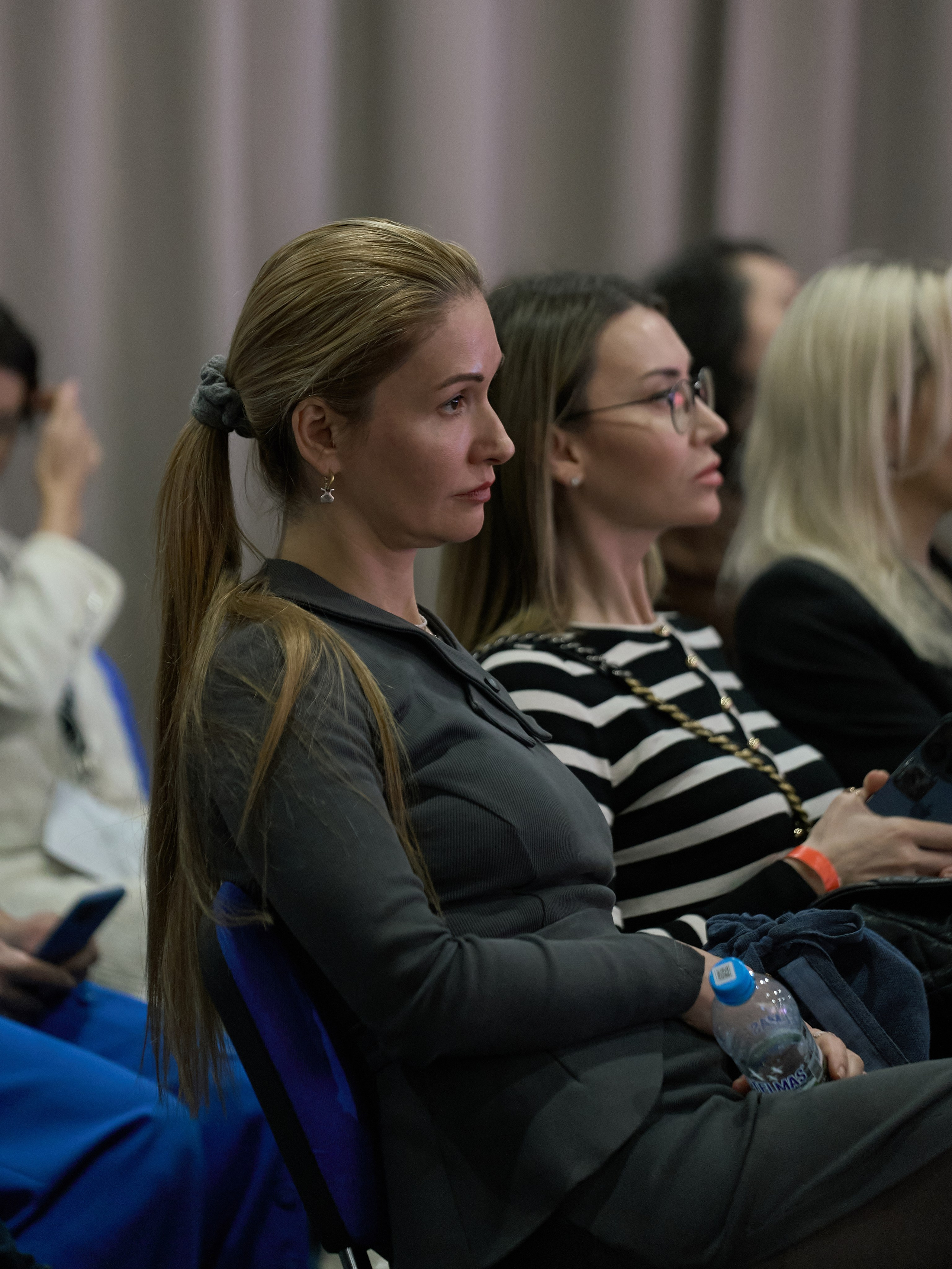 СЛУШАТЕЛИ. PRO-AGELESS