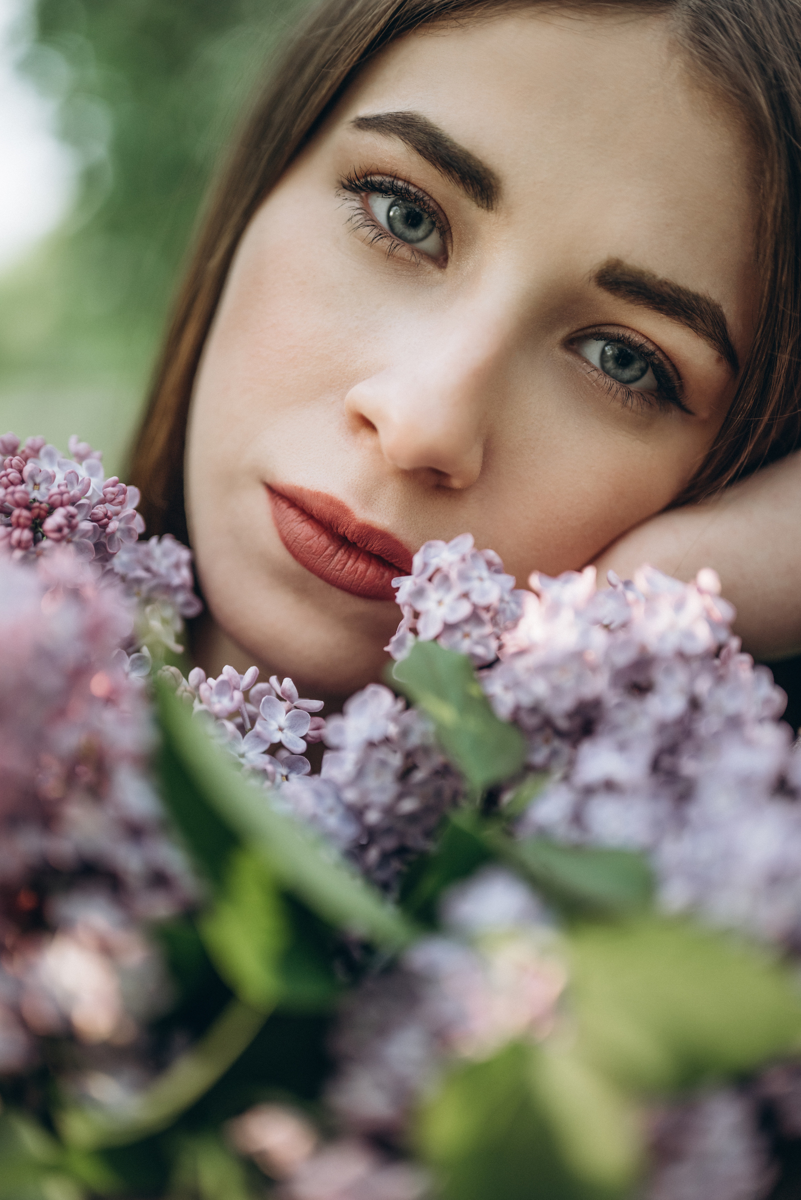 Катя в цветущих садах. Семейный фотограф в Минске Дарья Дреко