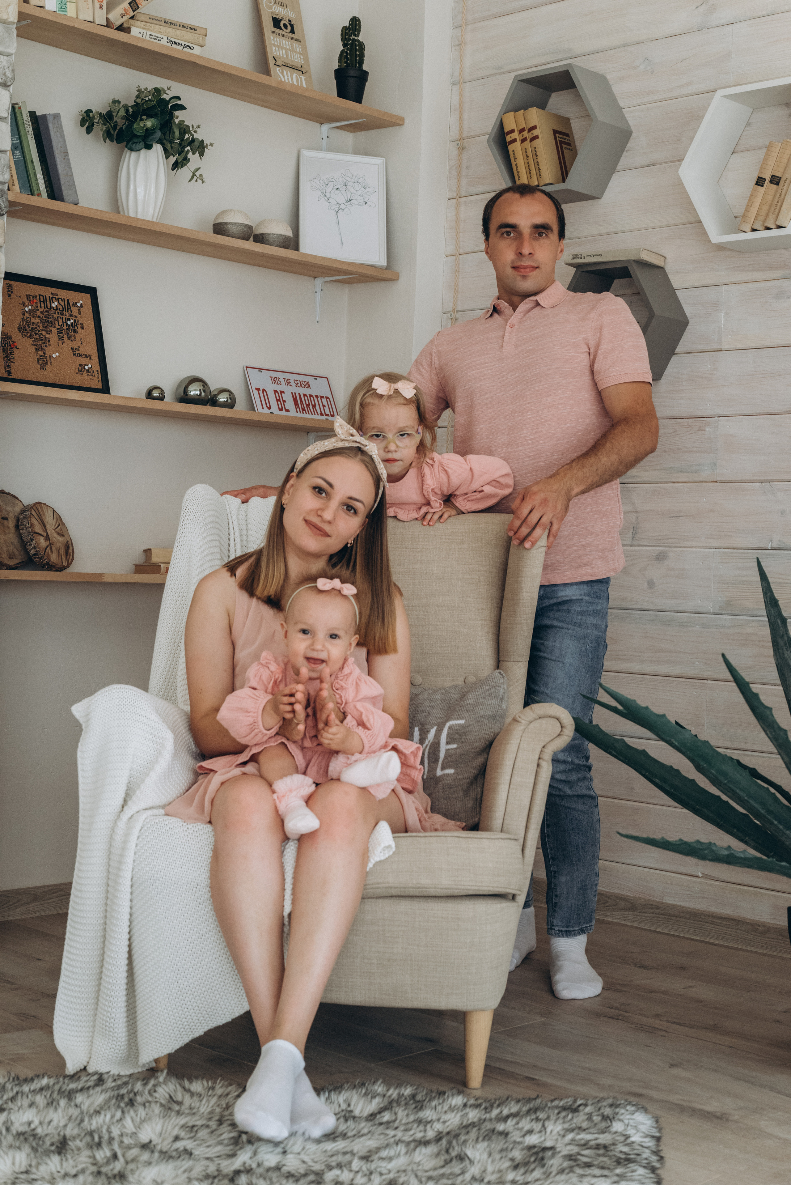 Семейная для Анастасии в студии. Семейный фотограф в Минске Дарья Дреко