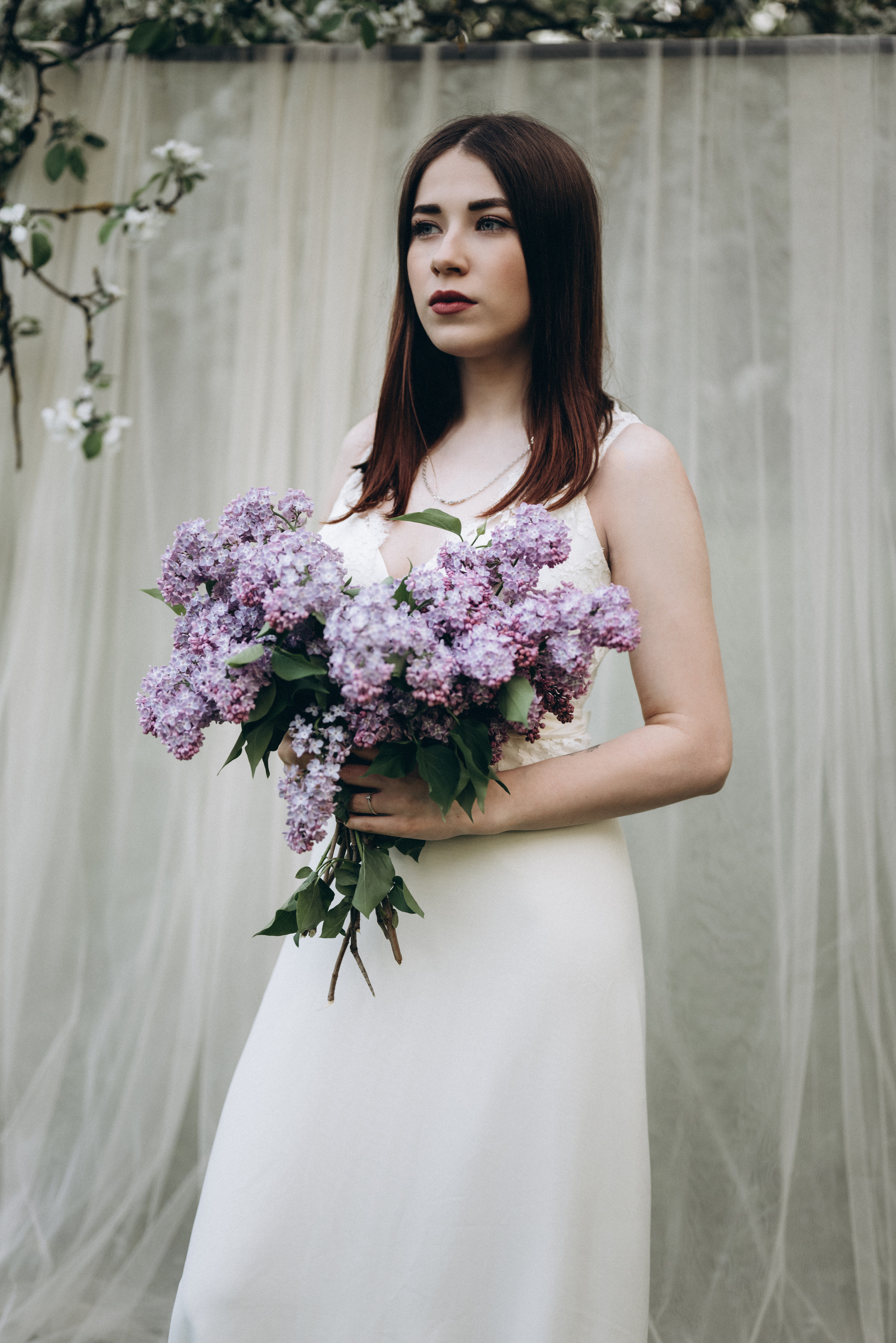 Катя в цветущих садах. Семейный фотограф в Минске Дарья Дреко