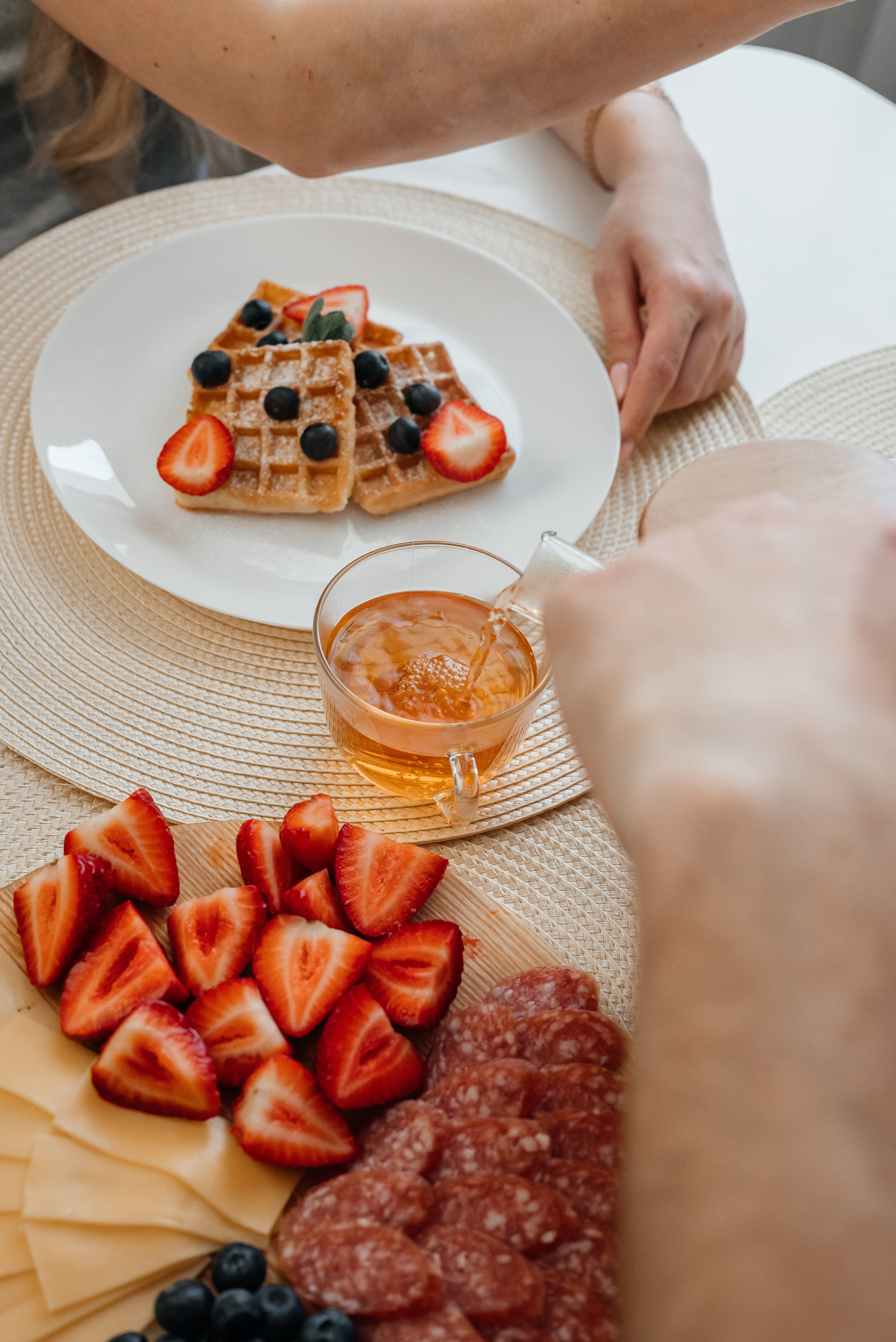 Семейный завтрак. Семейный фотограф в Минске Дарья Дреко