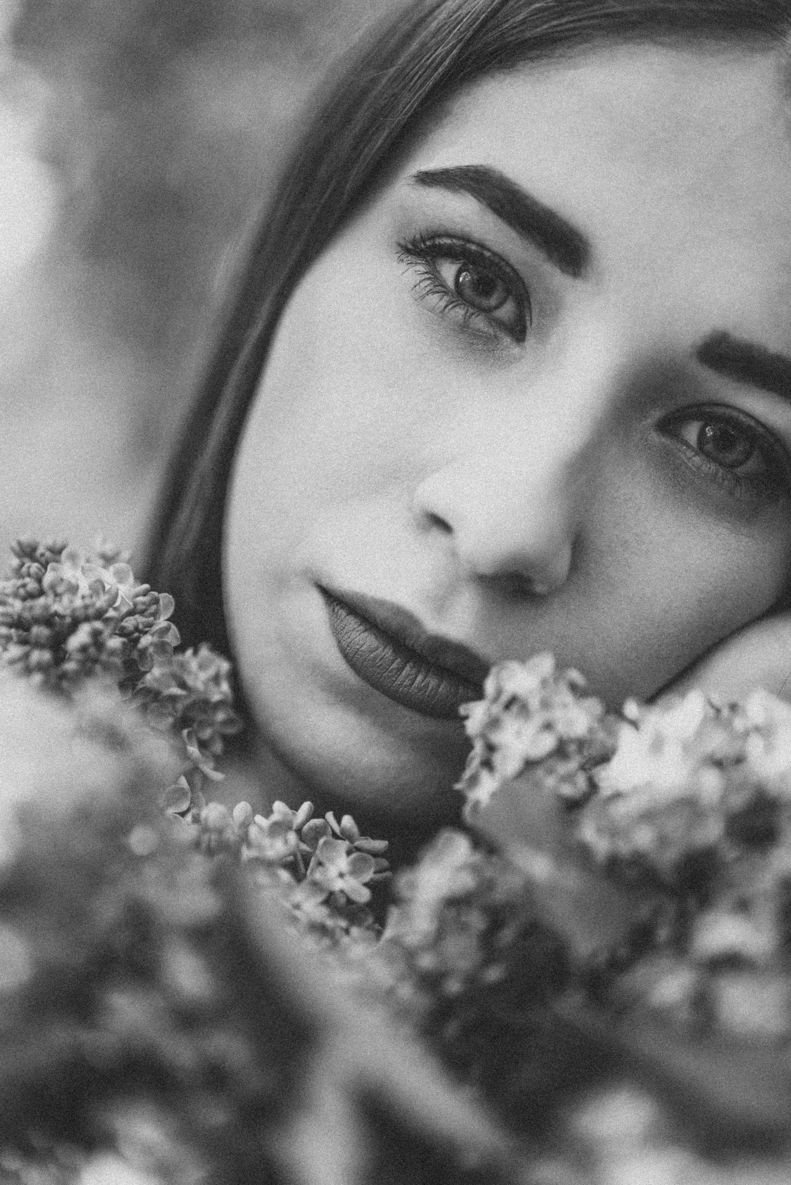 Катя в цветущих садах. Семейный фотограф в Минске Дарья Дреко