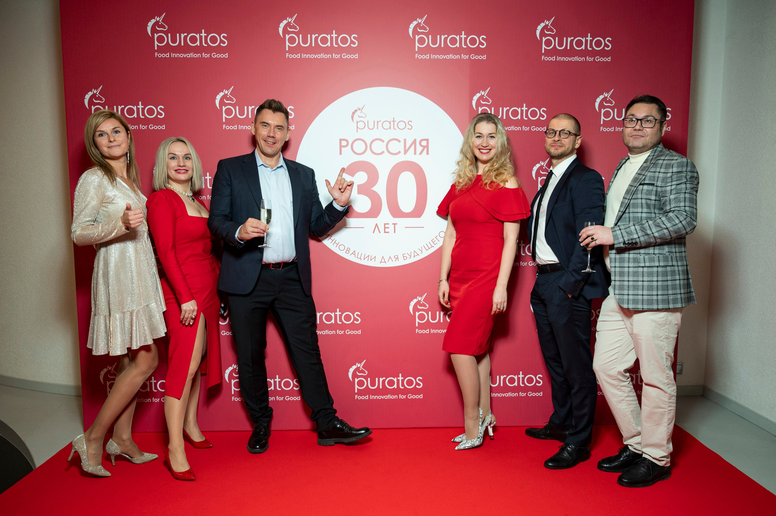 Новогодний корпоратив Puratos. Репортажный фотограф и видеограф Слава Думчев. Тимбилдинги, отчетники, корпоративы