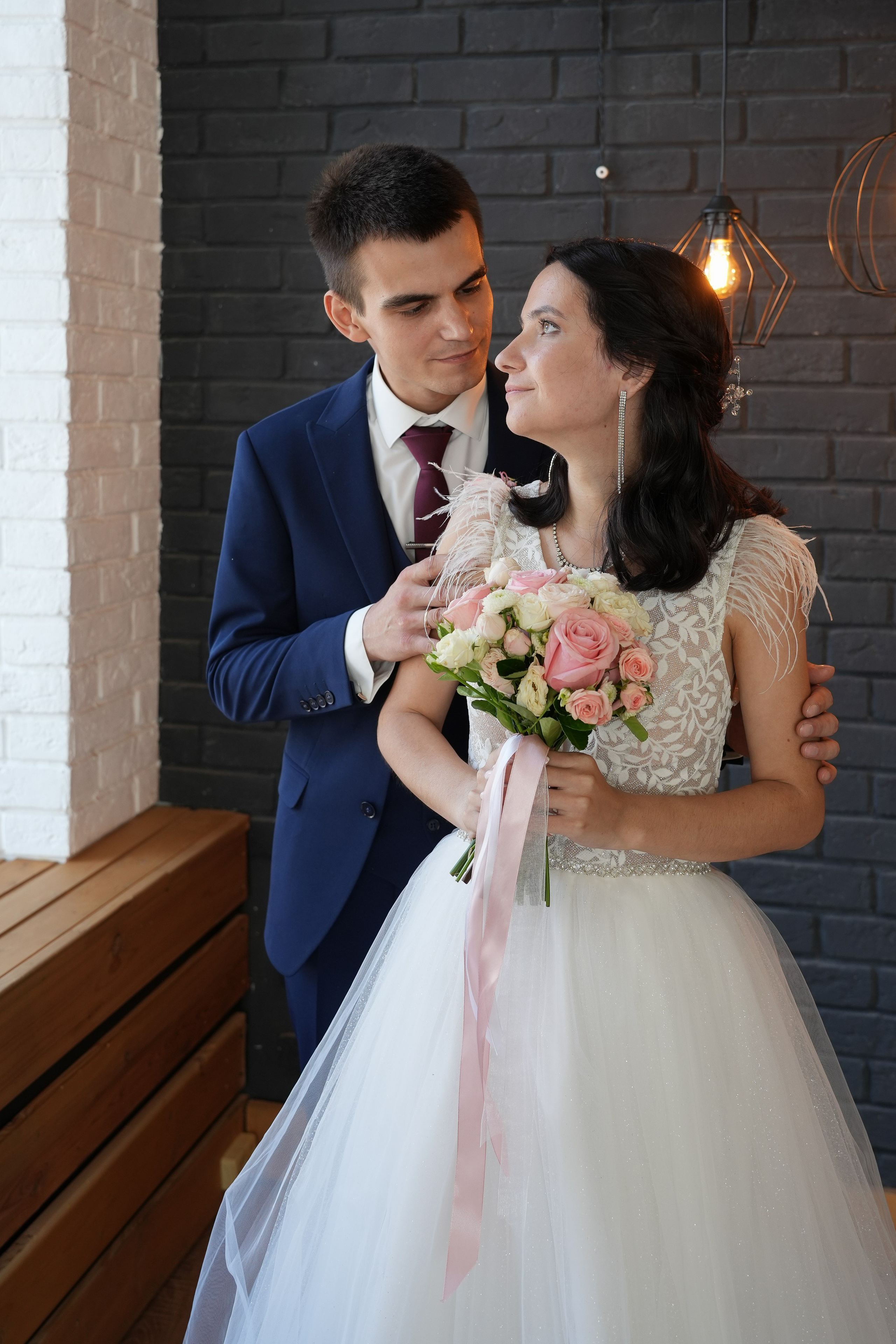 Свадебная фотосессия в интерьерной студии. Семейный фотограф Владимир Просвиркин. г. Самара