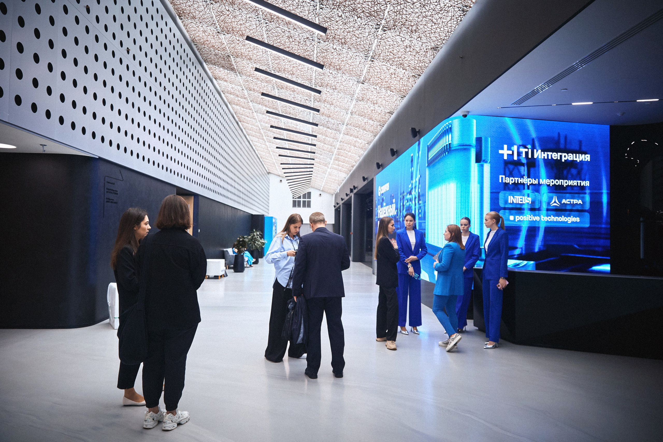 Презентация IT-проекта. Татьяна Фомичева. Репортажный и светский фотограф в Москве