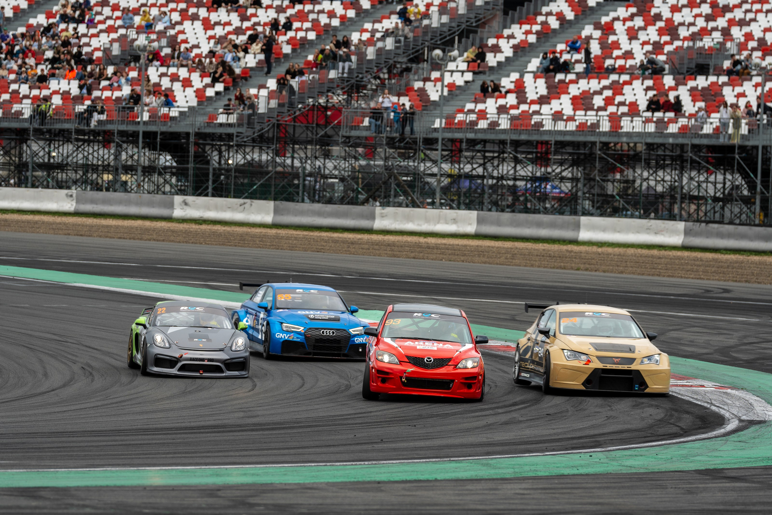 Фото четвертого этапа Российской серии гонок на выносливость. Фотограф Николай Прокофьев модельные тесты в Москве