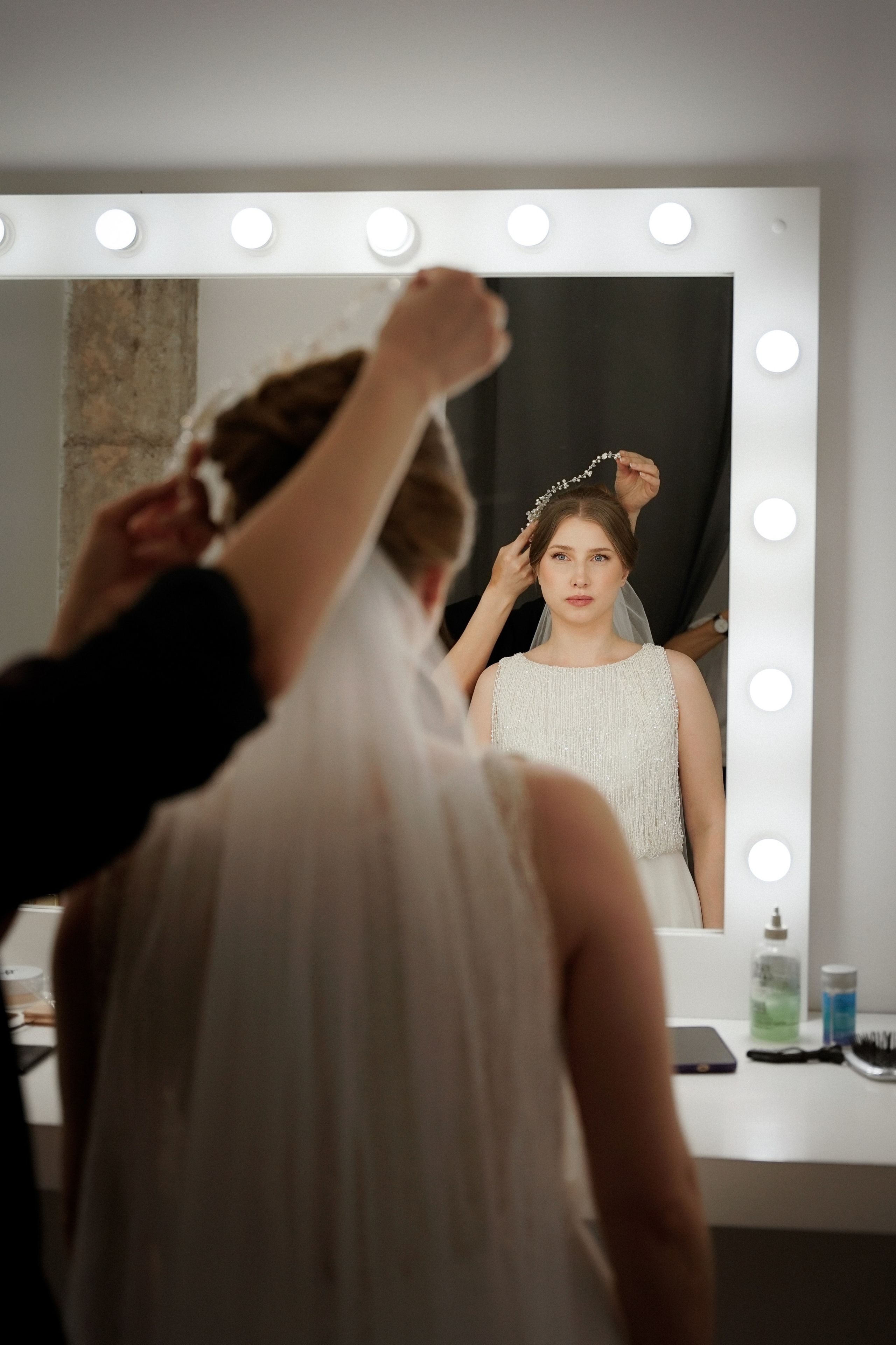 Студийная свадебная фотосессия