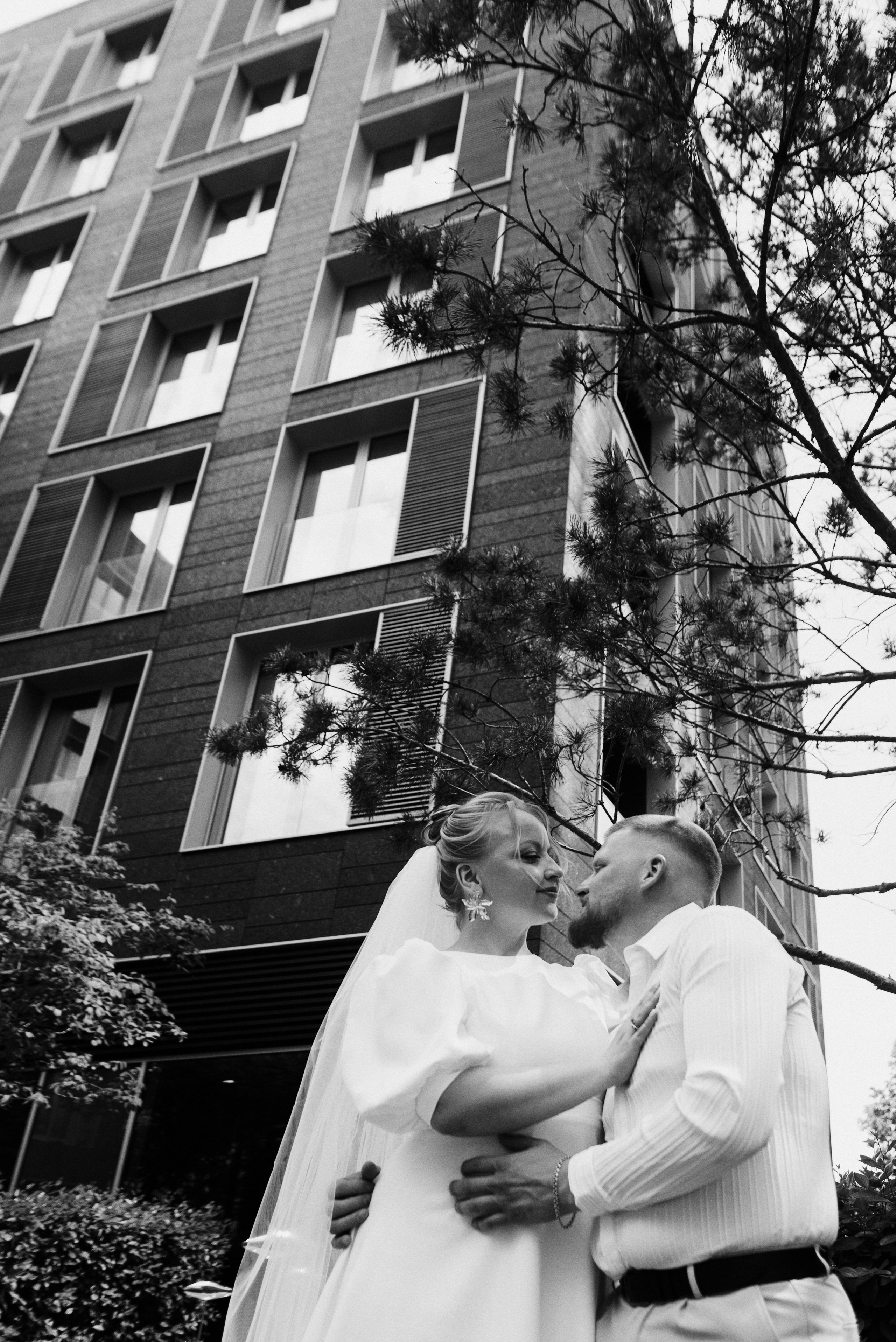 Свадебная фотосессия тюмень мост влюбленных. Фотограф Дарья Мустафина, Тюмень