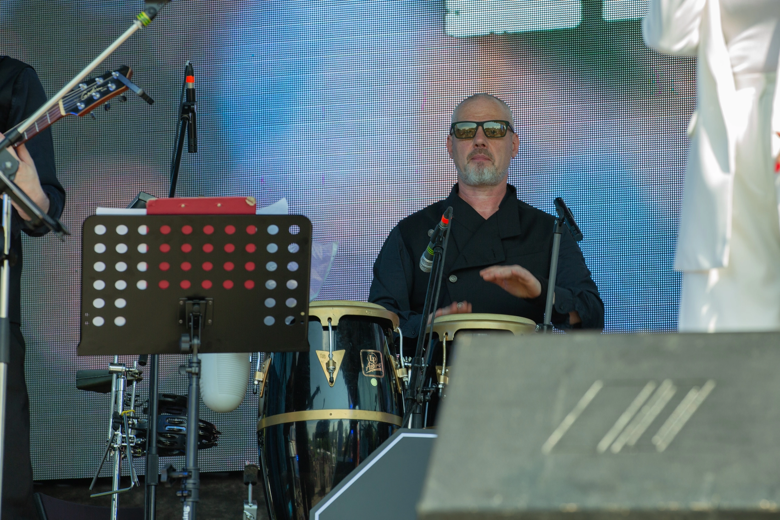 Джазовый фестиваль «Белые ночи в Купчино» 13.07. СУРОВЦЕВА project. Эстрадно-народный кавер-бэнд