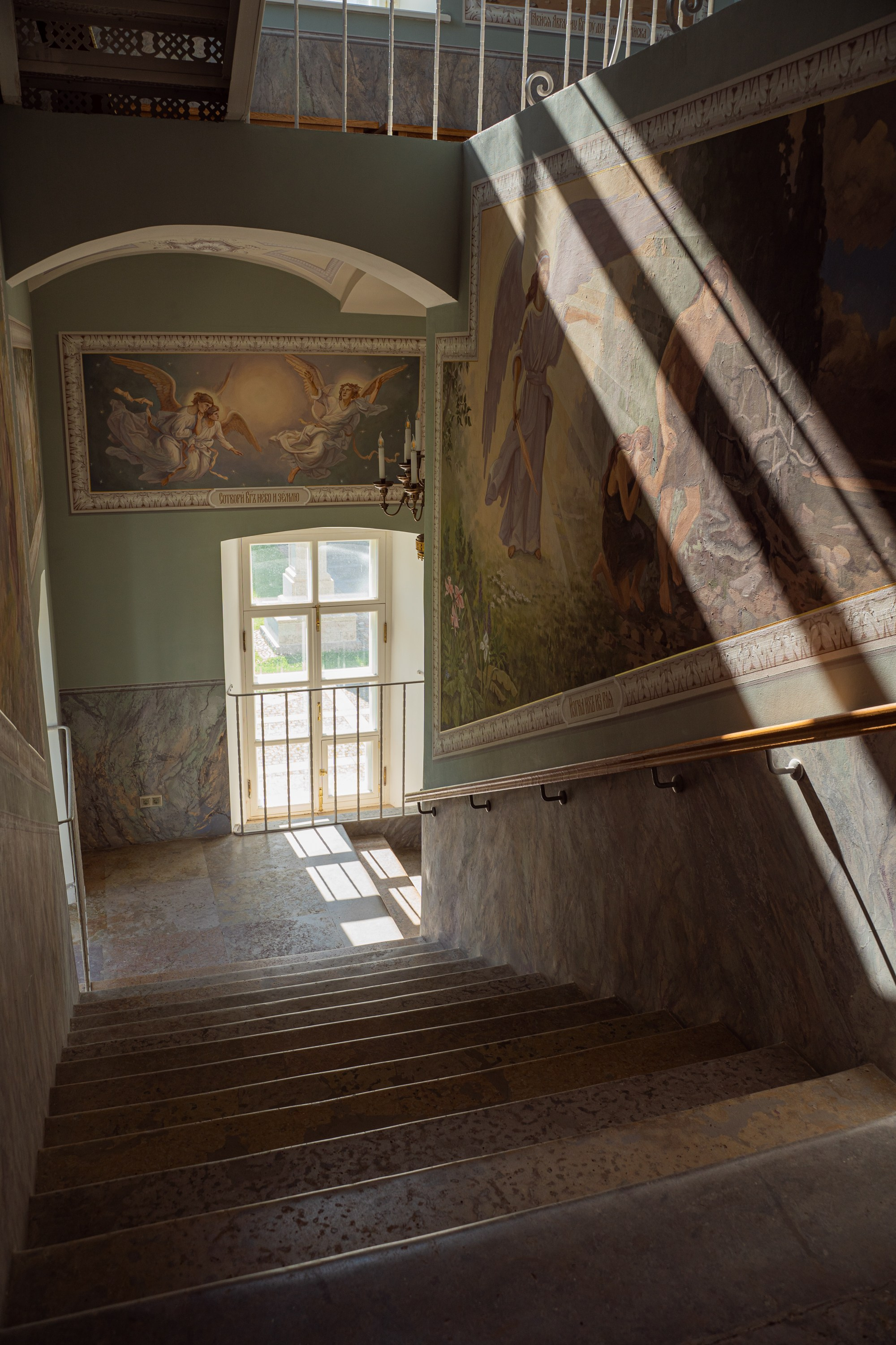 Гидровыезд в Коневский мужской монастырь. Свадебный, семейный, портретный, репортажный фотограф в Санкт-Петербурге