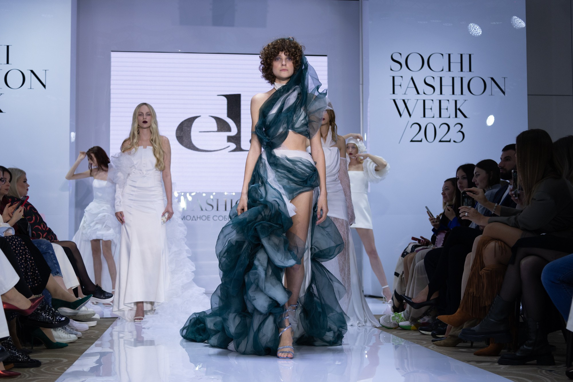 EL. / 23. Sakunov Photo