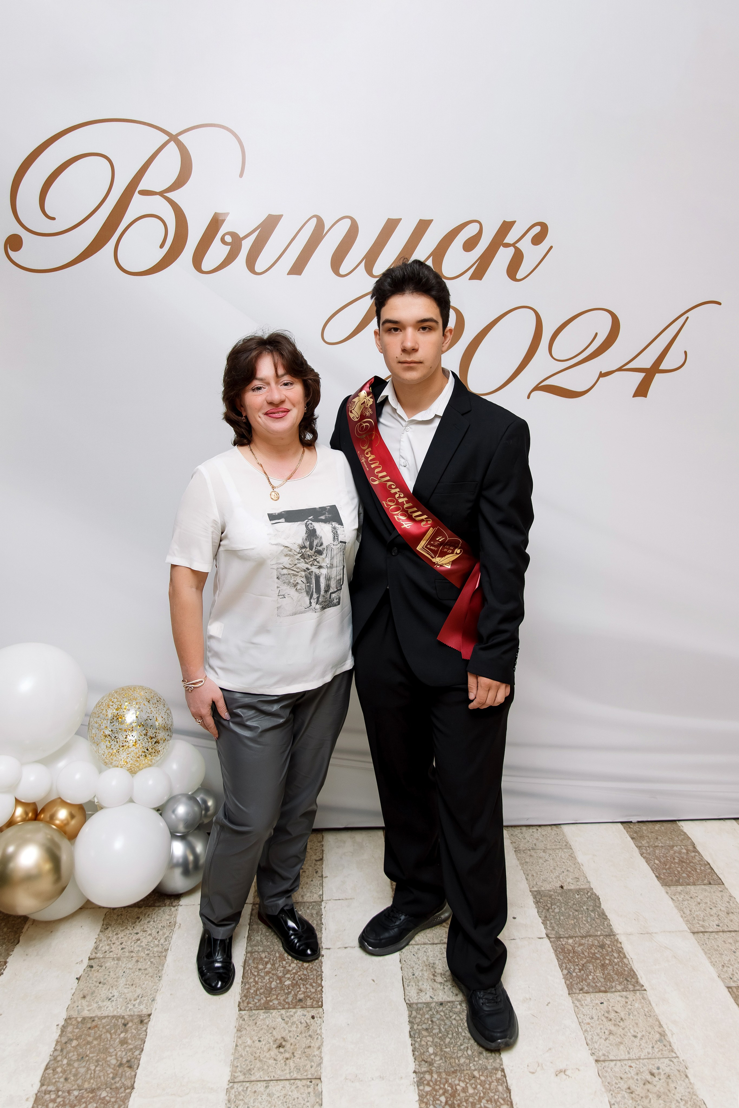 11 класс Последний звонок. Фотограф Любовь Корниенко, Примоский край