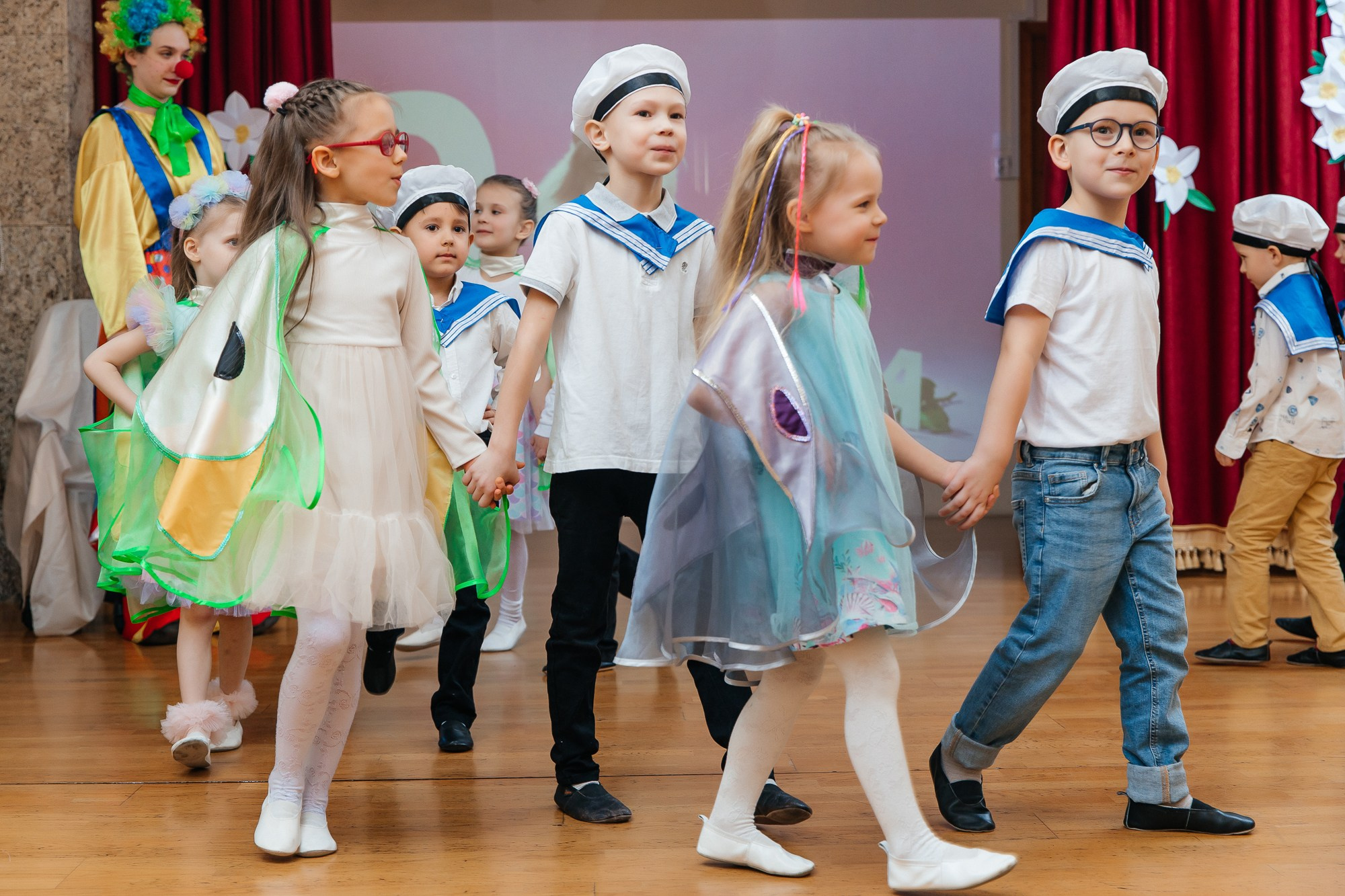 Детский сад № 93 — Утренник (10.03.2023). Свадебный и семейный фотограф Крамар Наталья