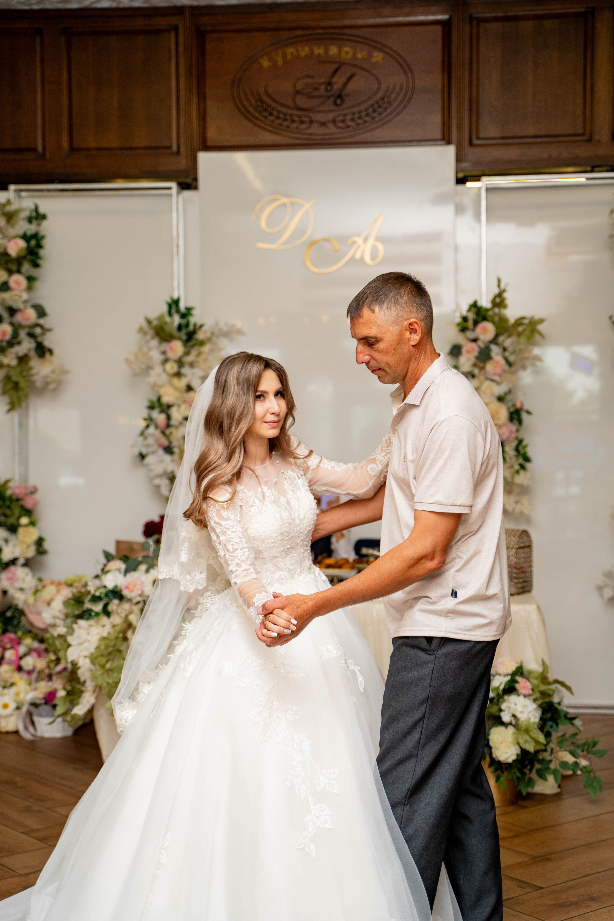 Данил и Анастасия. Видеосьемка, фотосьемка свадеб, юбилеев, утренников в Краснодарском кр