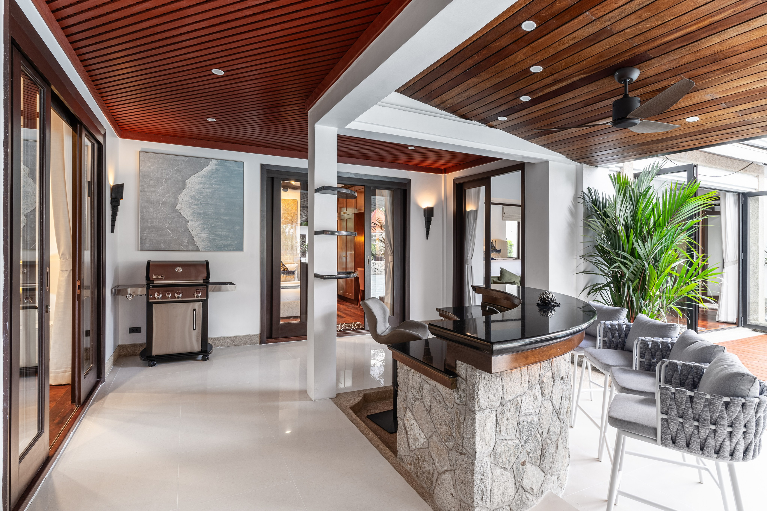 Интерьерная ретушь, фотограф Илья Perelude, Пхукет. Интерьерный фотограф и ретушер в Красноярске Денис Антропов