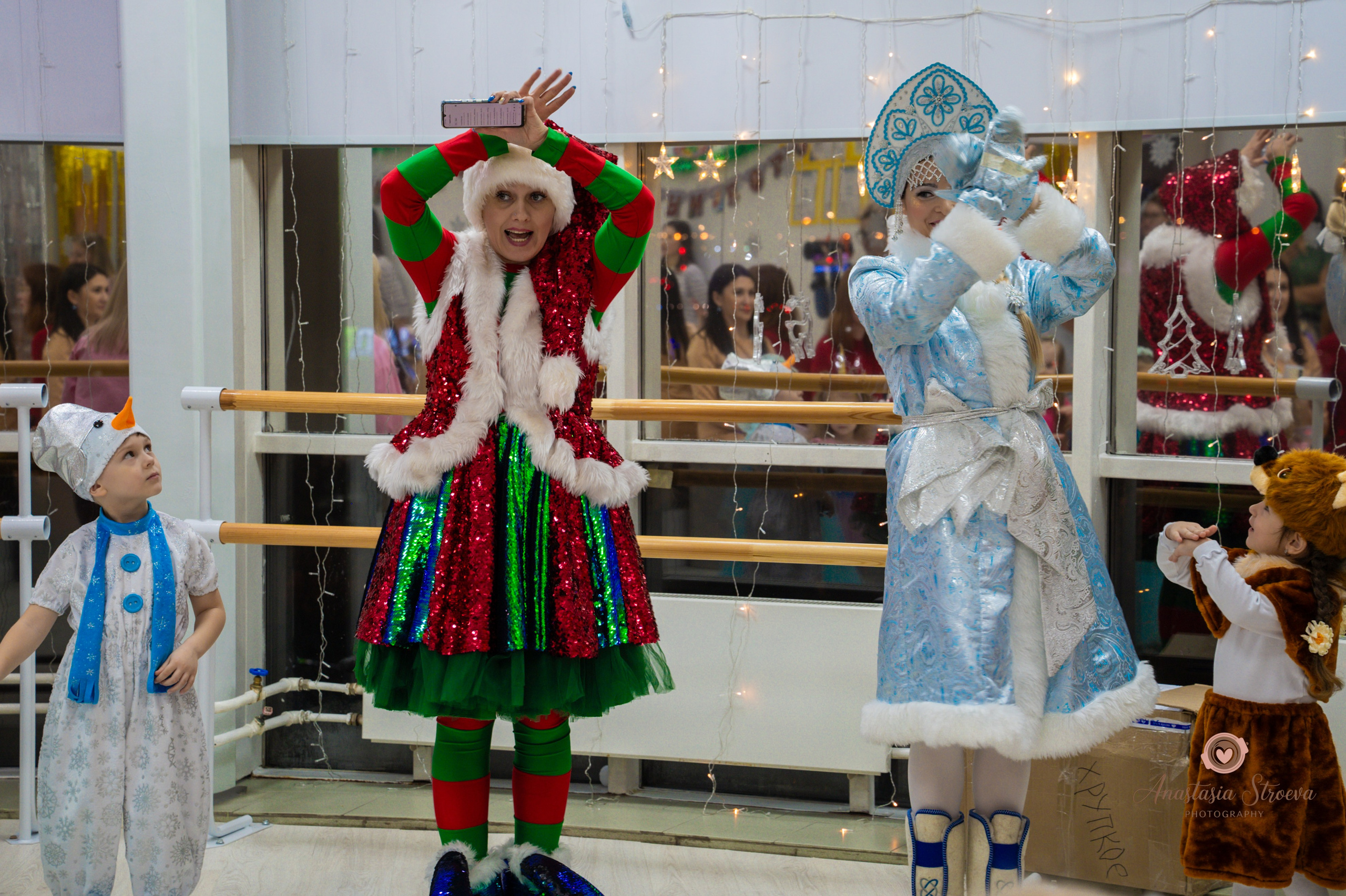 Новый год в танцах. Семейный и детский фотограф в Королеве, Москве и Московской области Строева Анастасия
