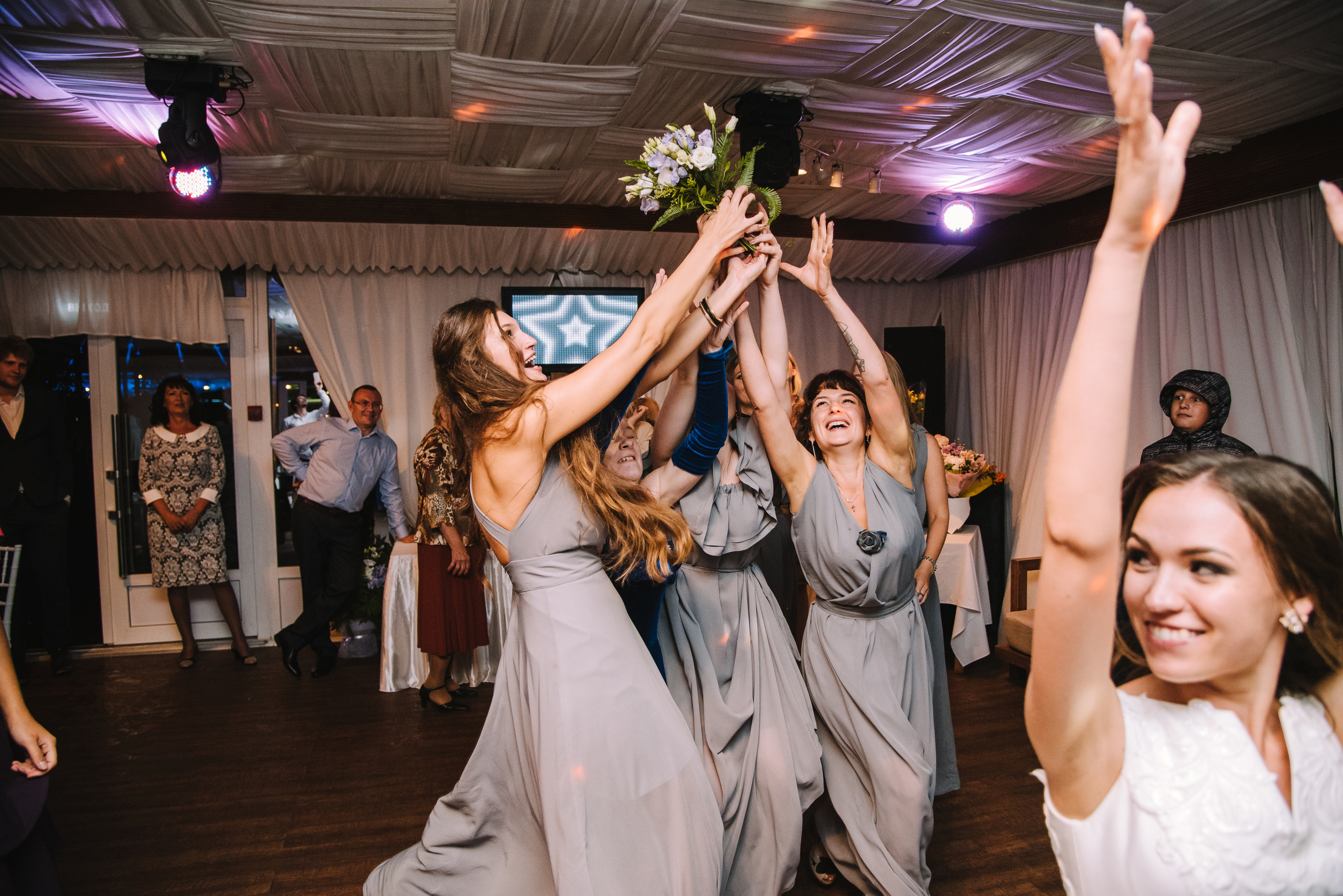 Наташа и Никита. Паруса