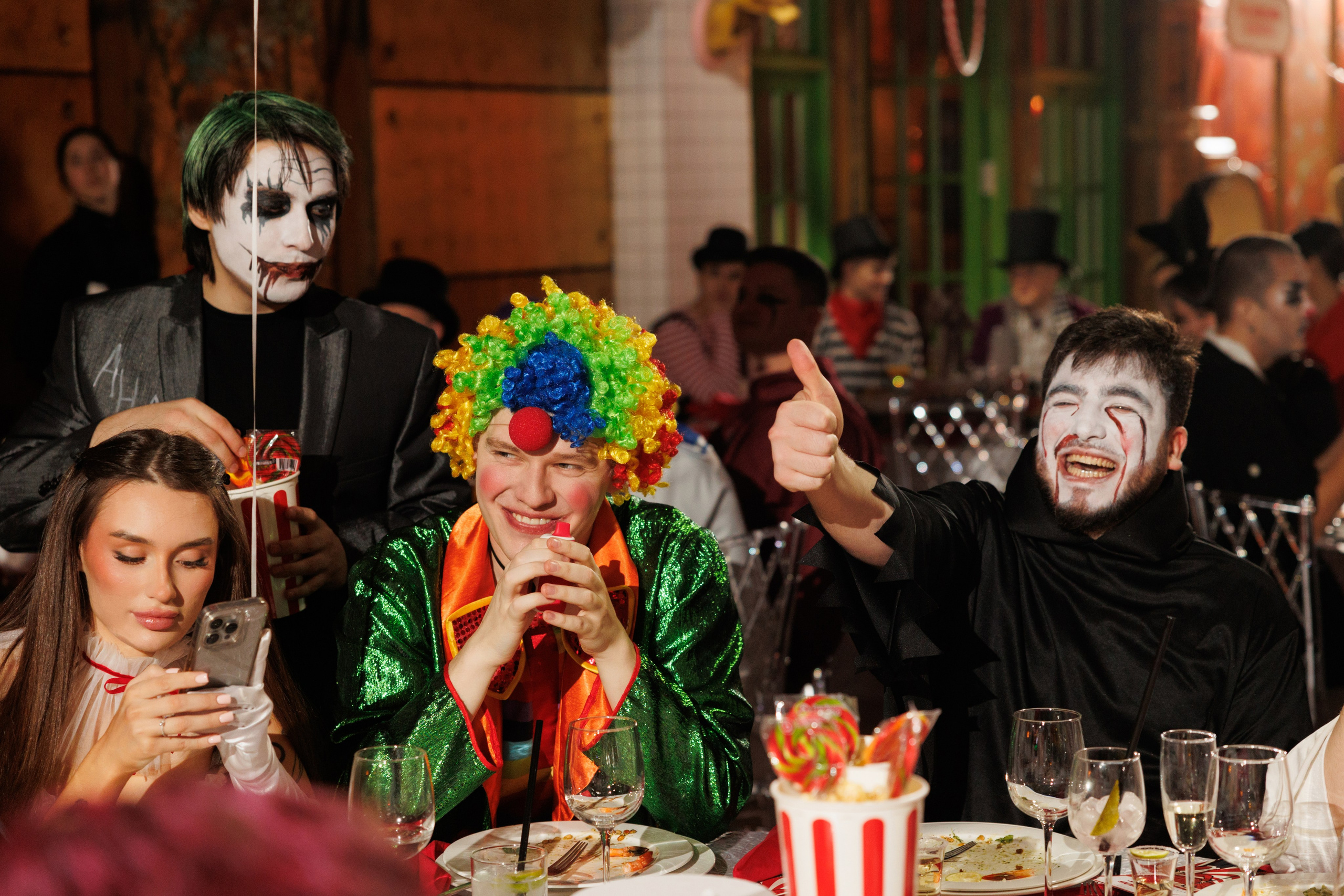 Корпоратив в стиле «Цирк». Репортажный фотограф Ольга Кочетова в Москве