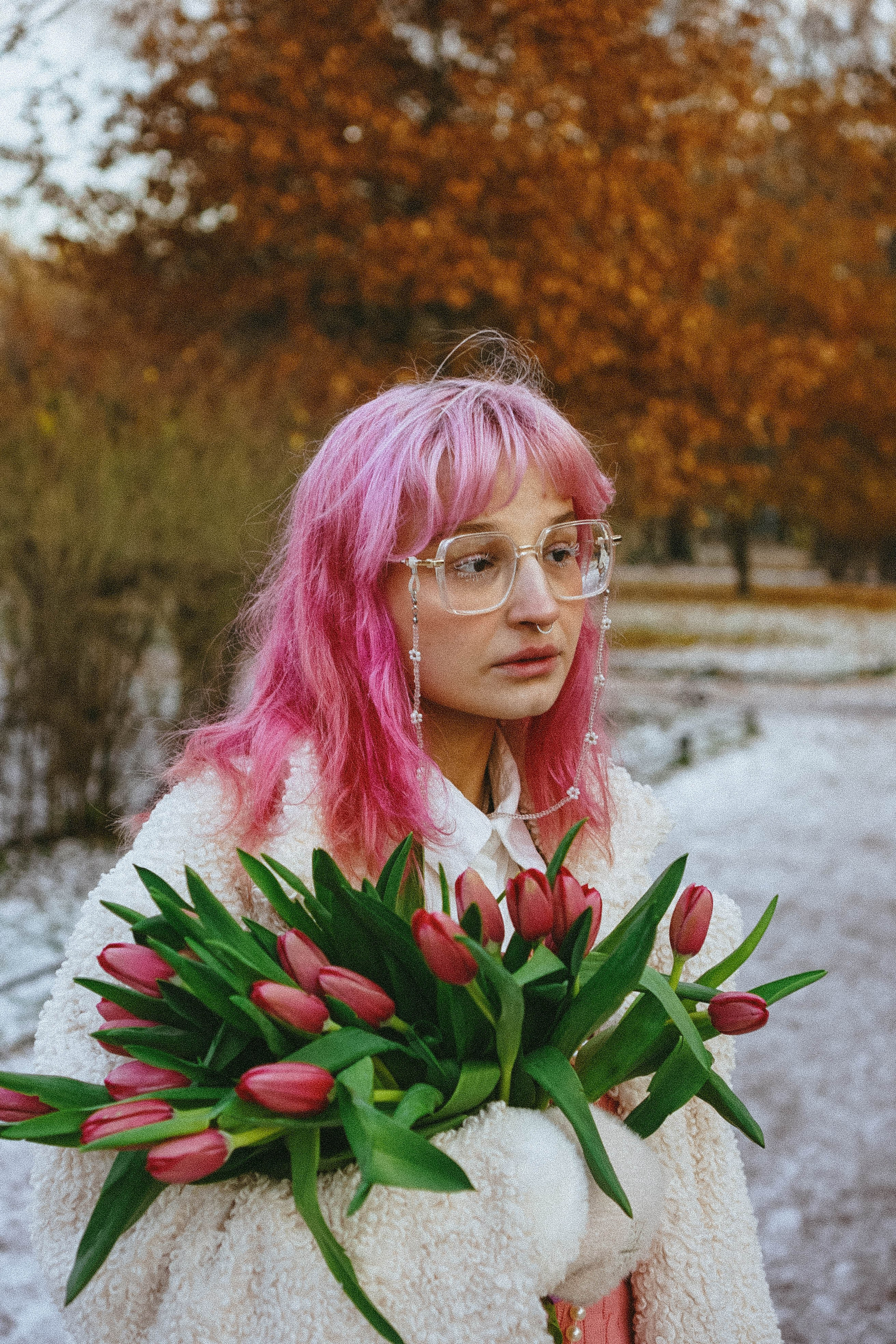 Прогулочная фотосессия с тюльпанами. Профессиональный фотограф, Санкт-Петербург — Виктория Богомолова