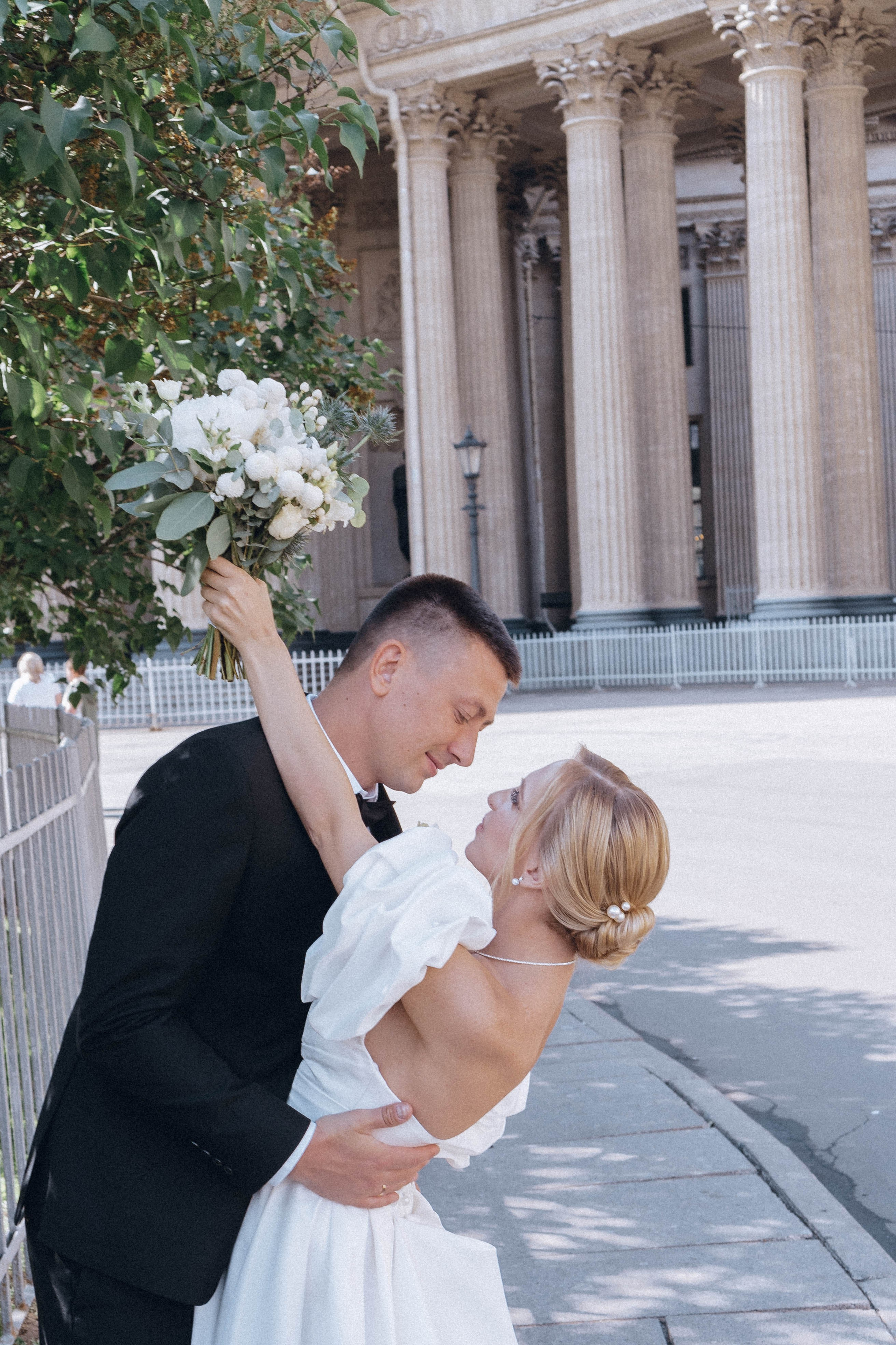 СВАДЕНБНАЯ СЬЕМКА НА КАТЕРЕ ПО КАНАЛАМ САНКТ-ПЕТЕРБУРГА И В АКВАТОРИИ НЕВЫ. Профессиональный фотограф, Санкт-Петербург — Виктория Богомолова