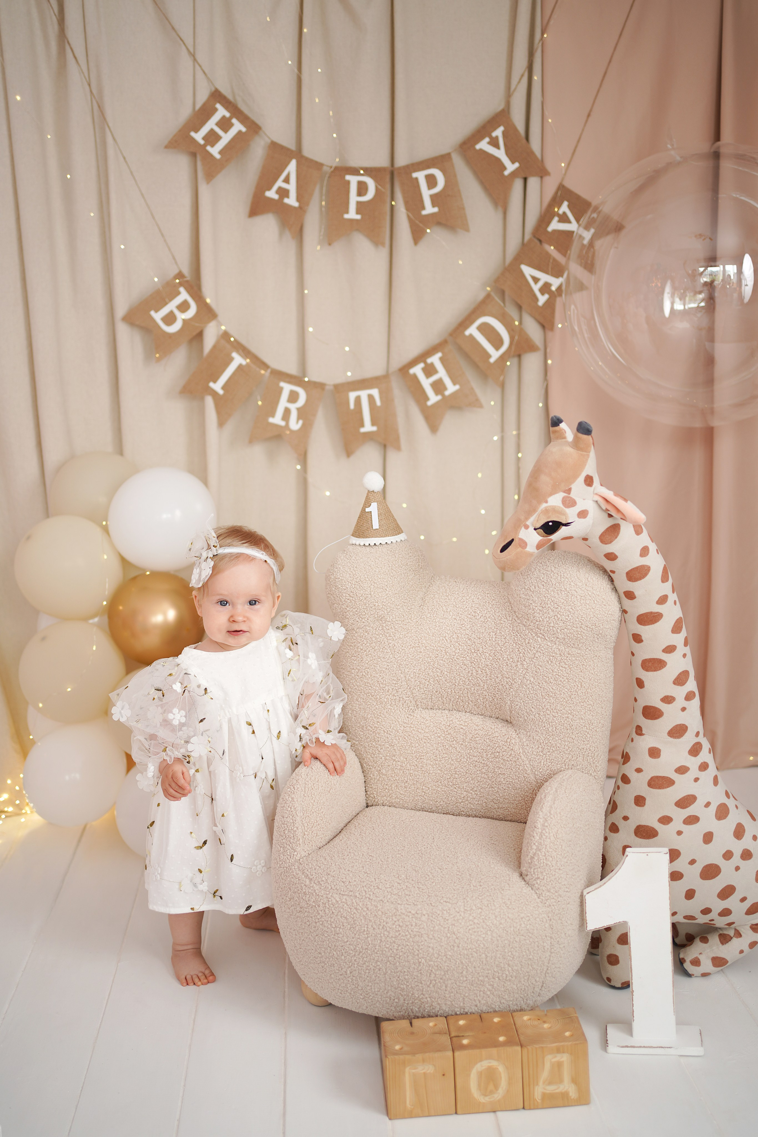 Детская фотосессия Первый год для девочек. Детский фотограф и фотограф новорожденных в Калининград Оксана Иваний