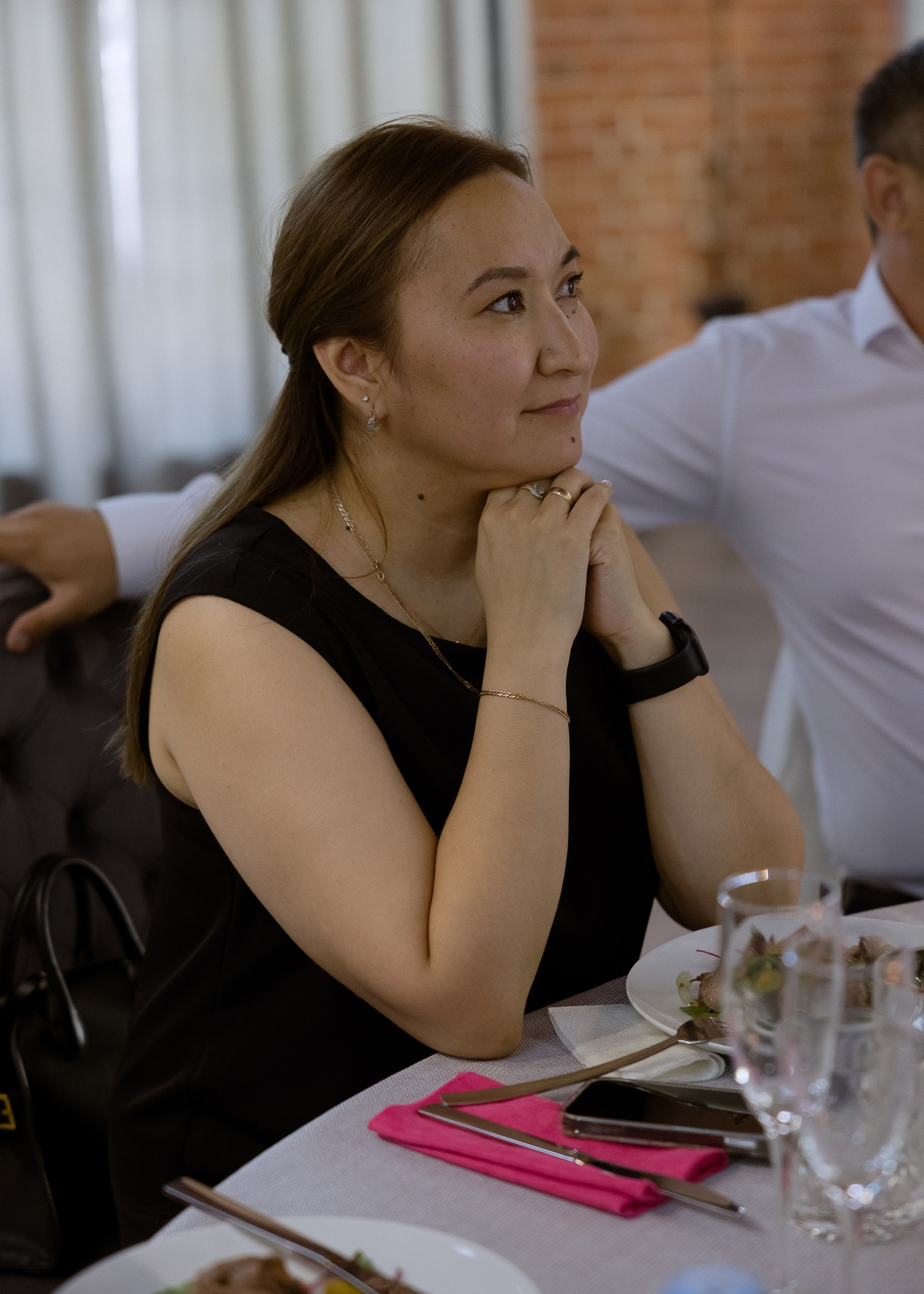 Дмитрий и Алита. Фотограф Эмиль Исякаев