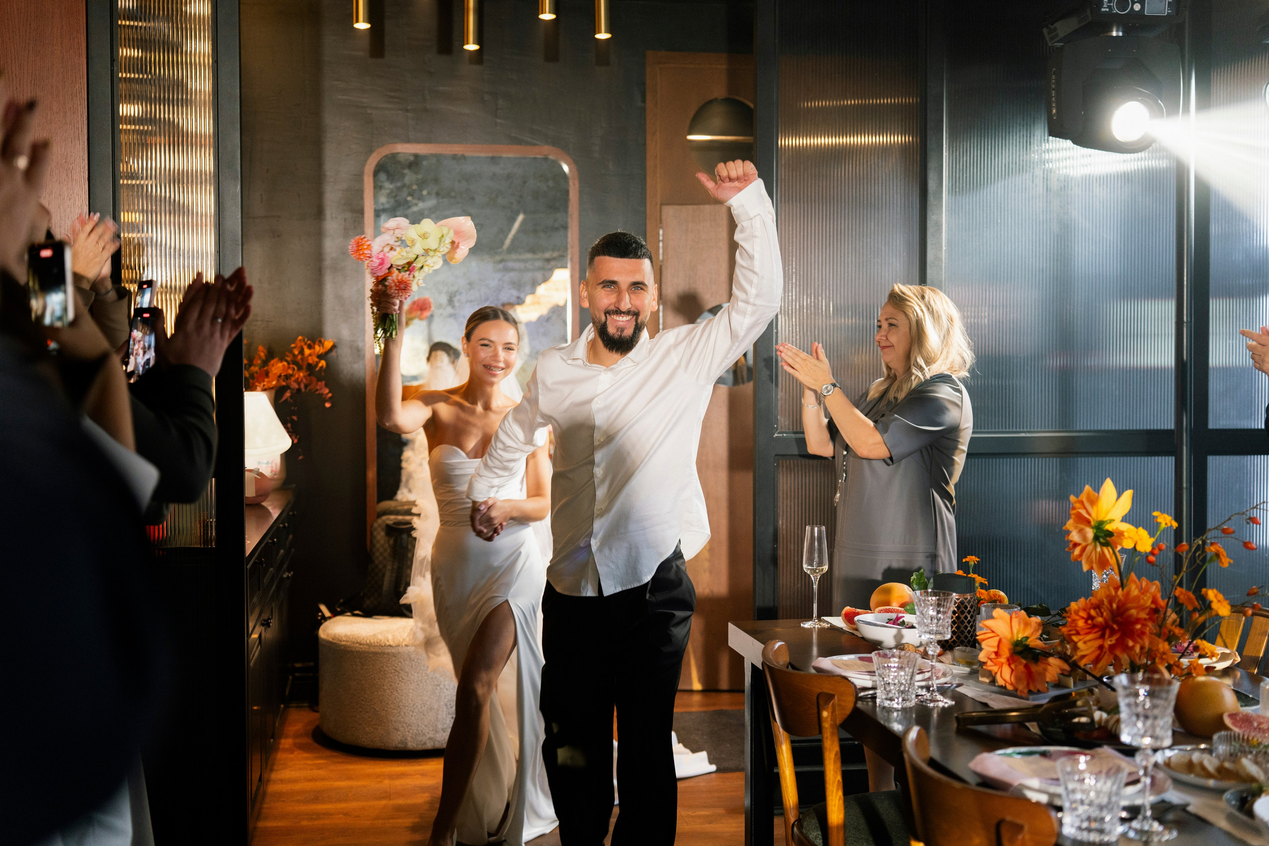 Андрей и Алина. Питер. Утро в отеле Angleter и банкет в Сезонах. Цифра и плёнка. Свадебный фотограф Катерина Чулкова