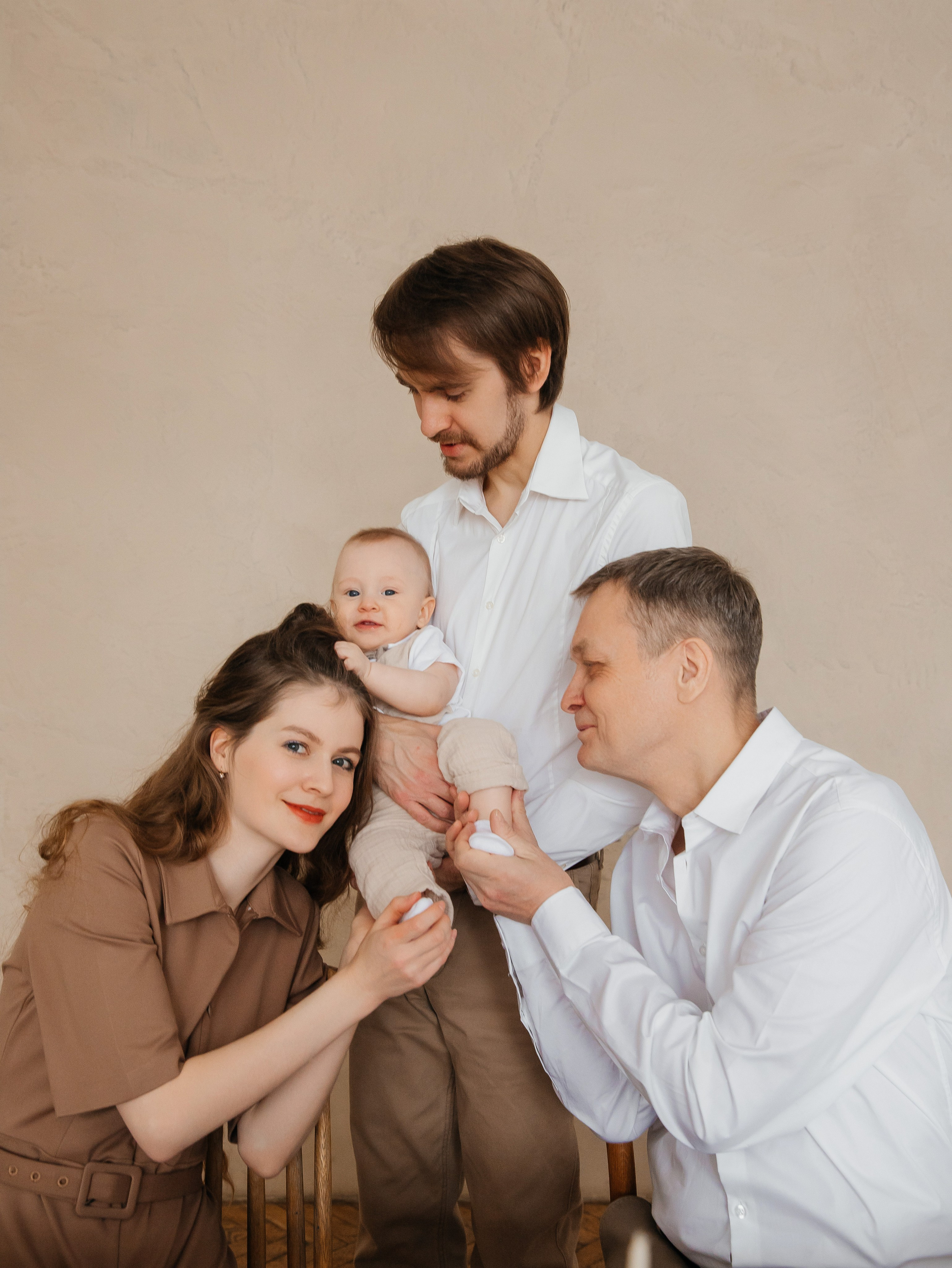 Новогодняя (мама, папа, сын и дедушка). Фотограф текстиля в Москве Ольга Иванова