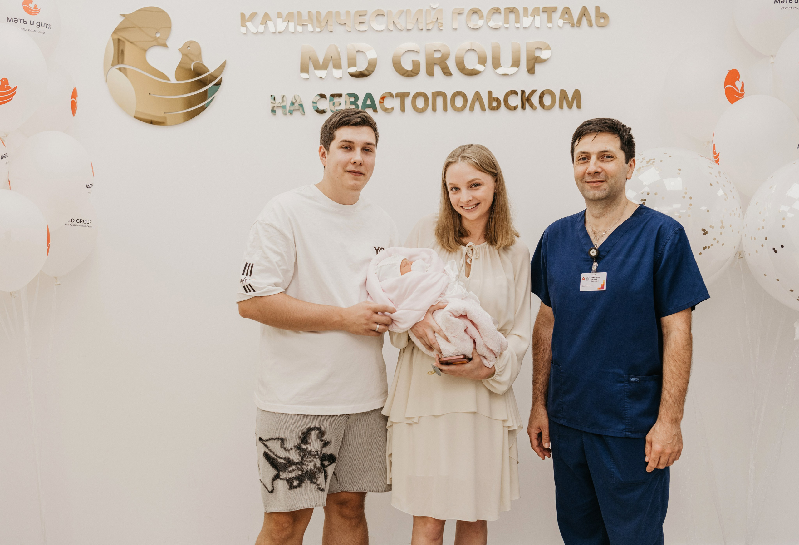 Выписка Виктории. Мать и дитя. Фотограф на выписку из роддома в Москве и МО