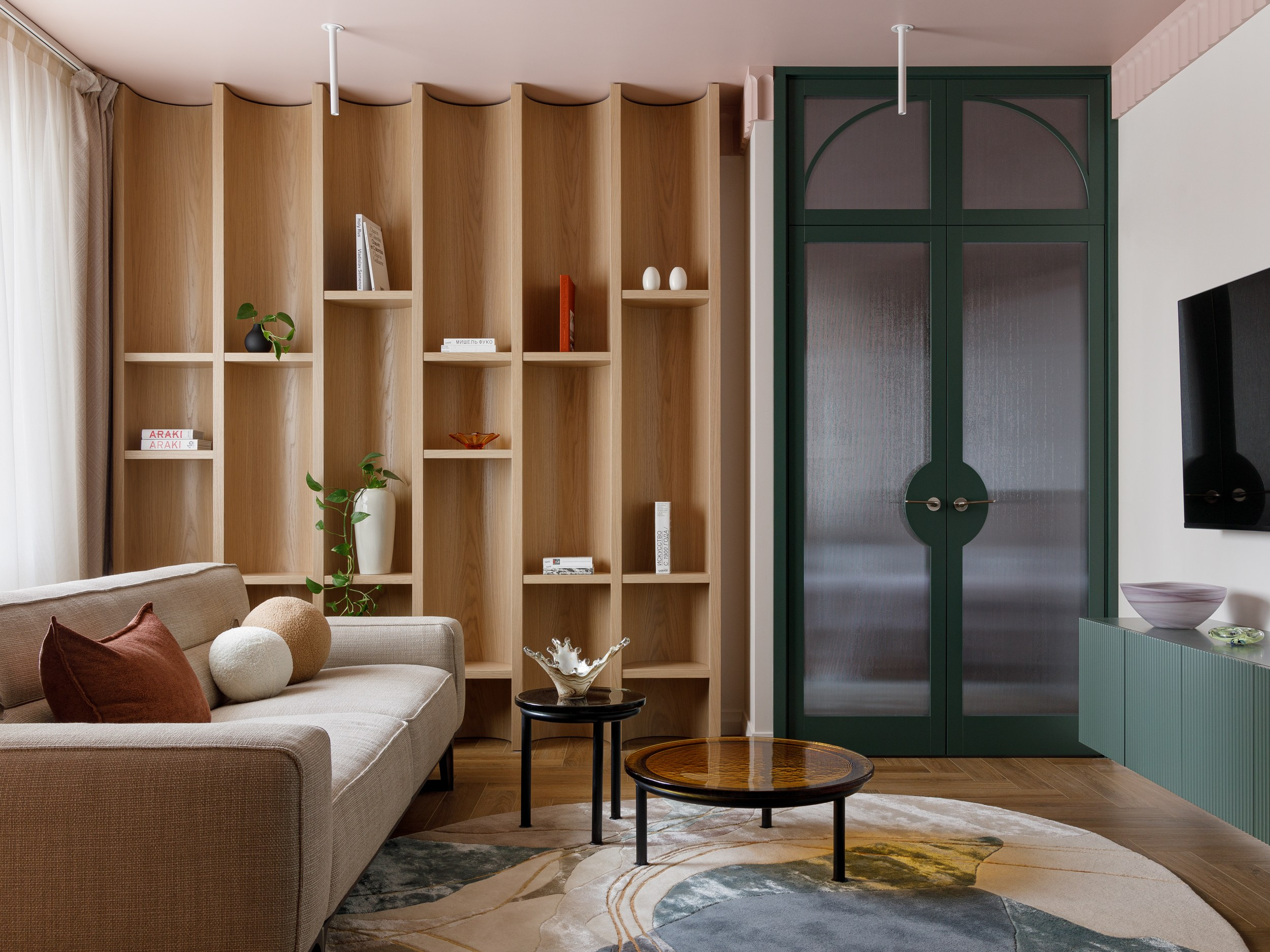 Ксения Лысенко: Яркая квартира для бизнес-леди. Интерьерный фотограф Дима Птицын и стилист Дарья Копылова