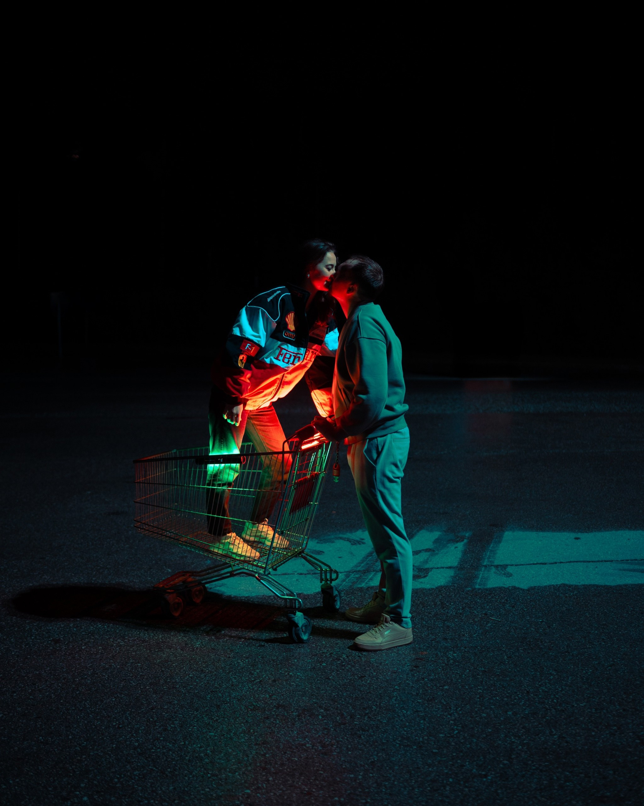 Настя и Гриша. Непарадное в парадных