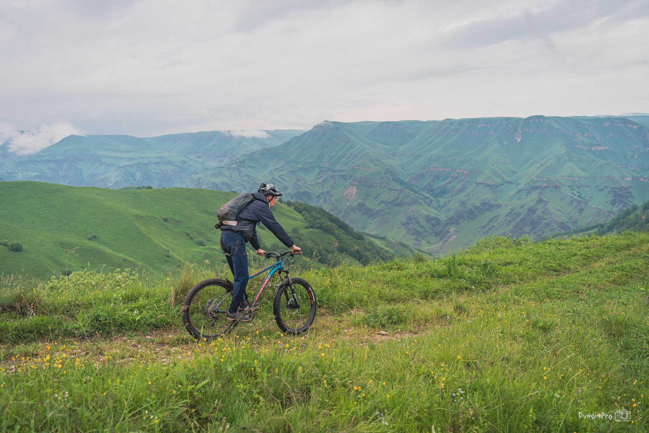 Велотур Худес и плато Канжол 08.06.24 Ковальтур. Репортажный фотограф в Краснодаре Рындин Дмитрий