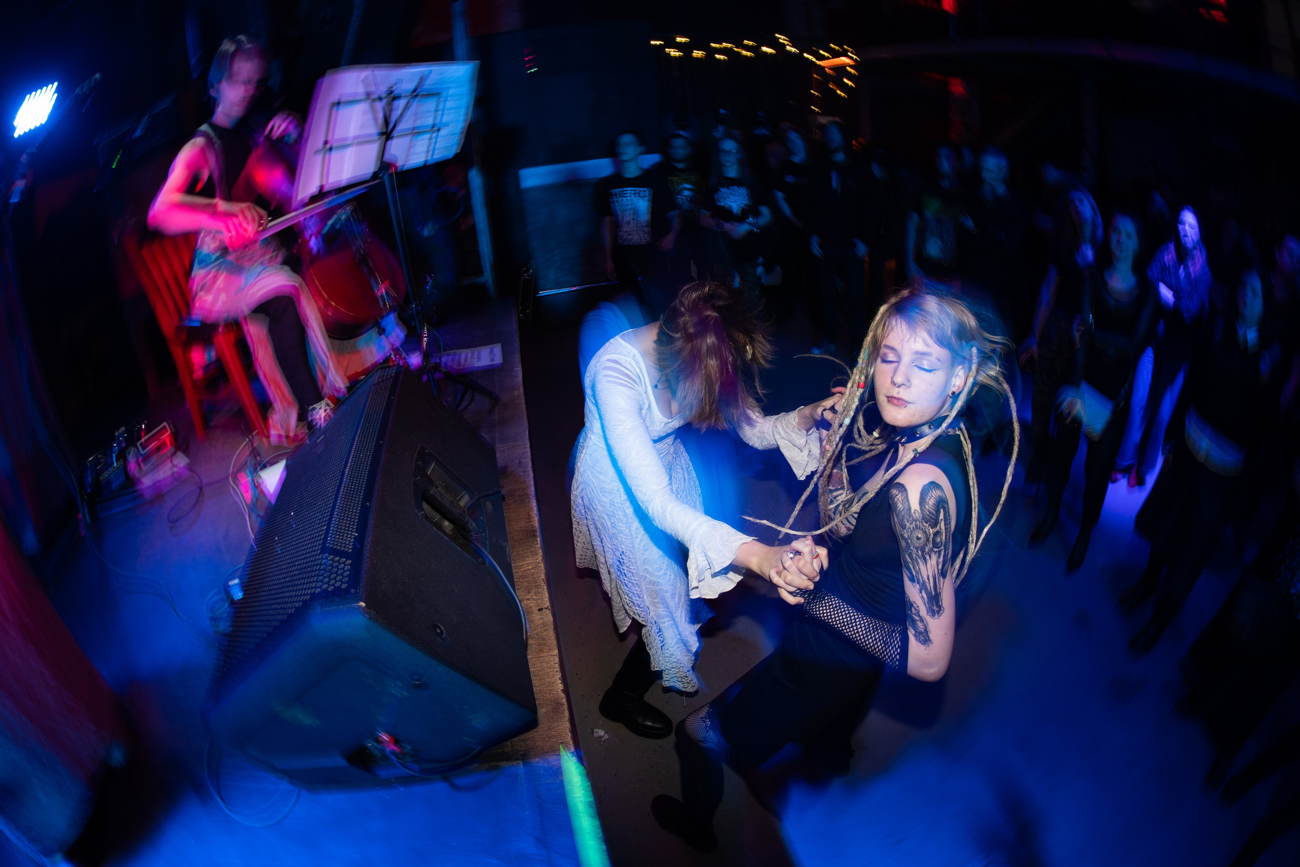 Фестиваль «Doom на Неве IV»|Ласточка. Концертный и репортажный фотограф в Санкт-Петербурге Слава Пахомов