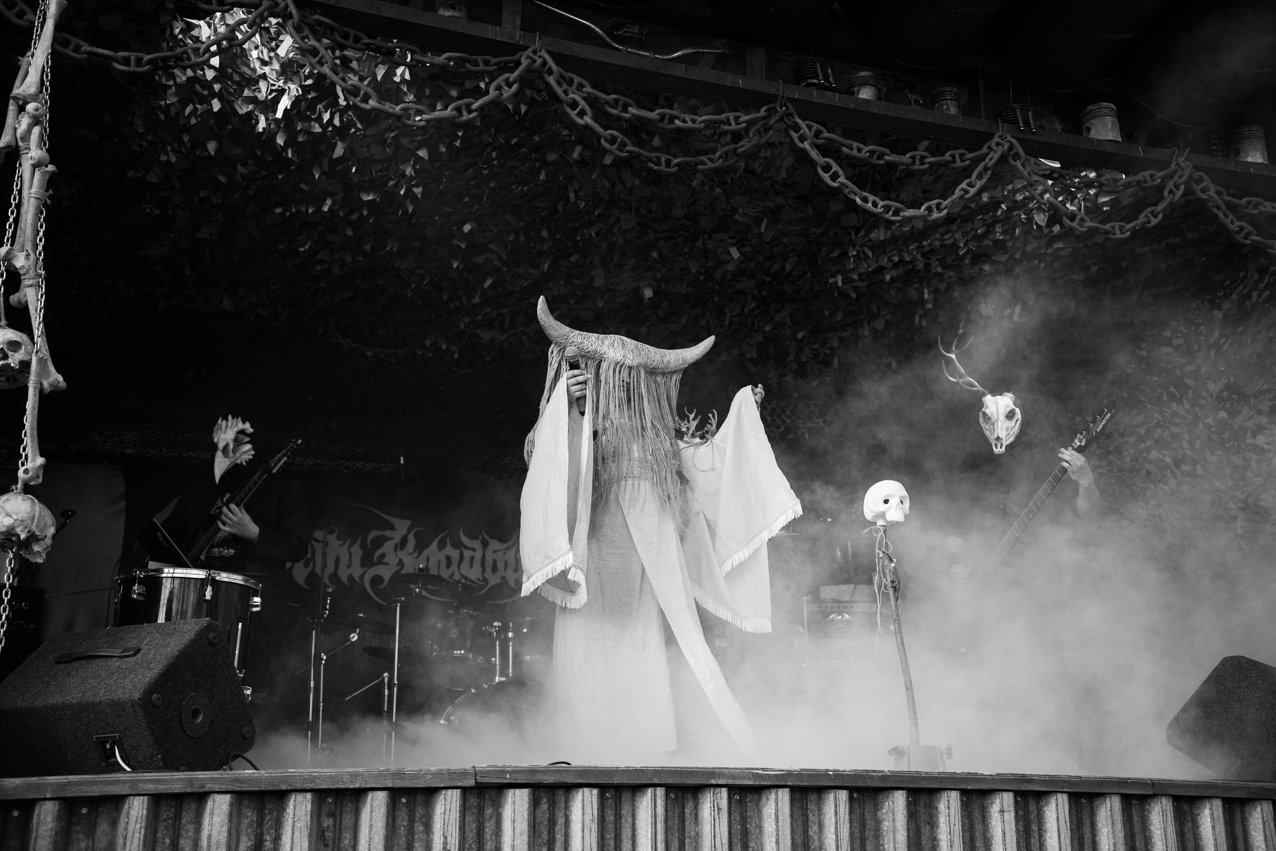 Фестиваль «ПОСРЕДИ КЛАДБИЩ И БОЛОТ»|Архангельск. Концертный и репортажный фотограф в Санкт-Петербурге Слава Пахомов