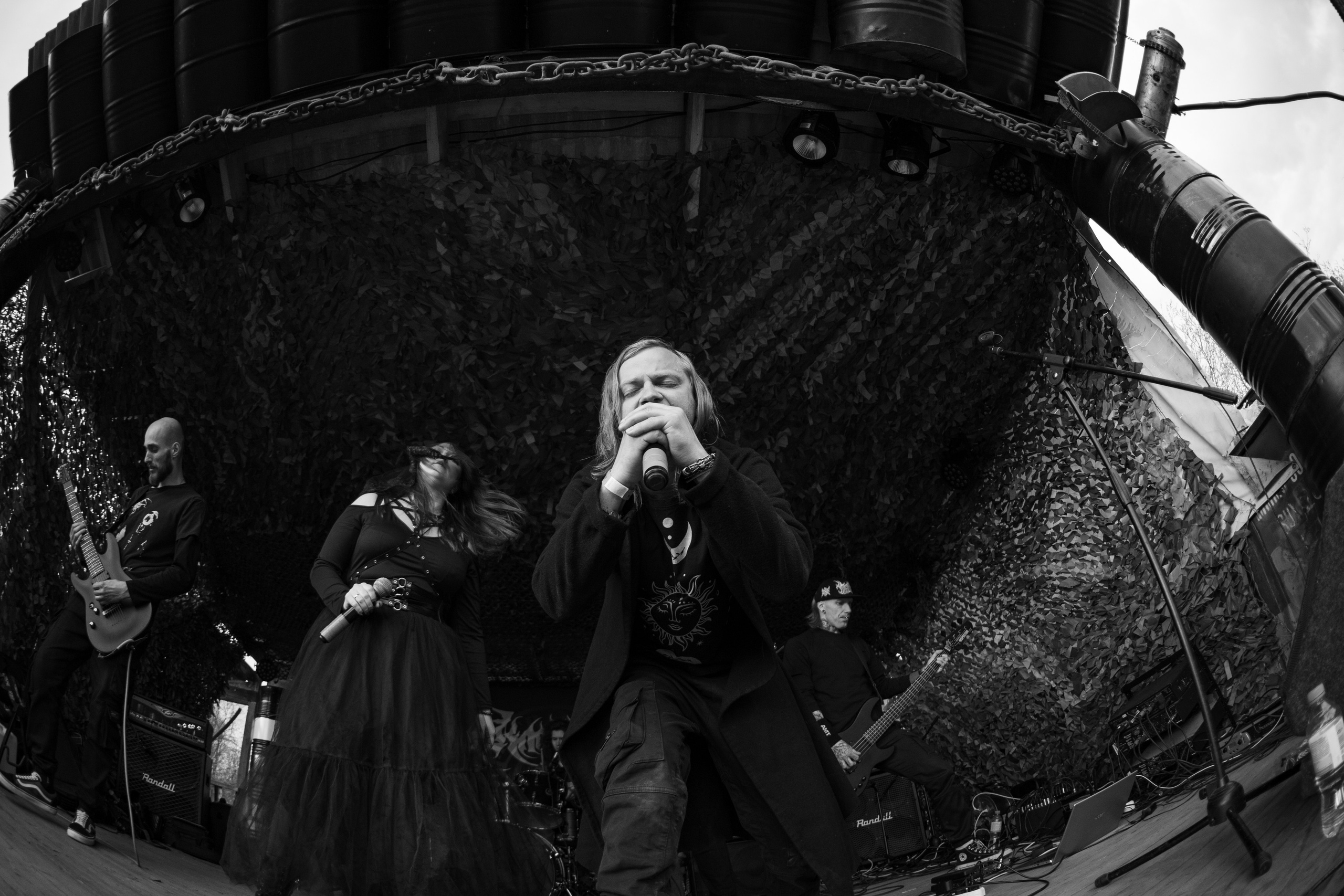 Фестиваль «ПОСРЕДИ КЛАДБИЩ И БОЛОТ»|Архангельск. Концертный и репортажный фотограф в Санкт-Петербурге Слава Пахомов