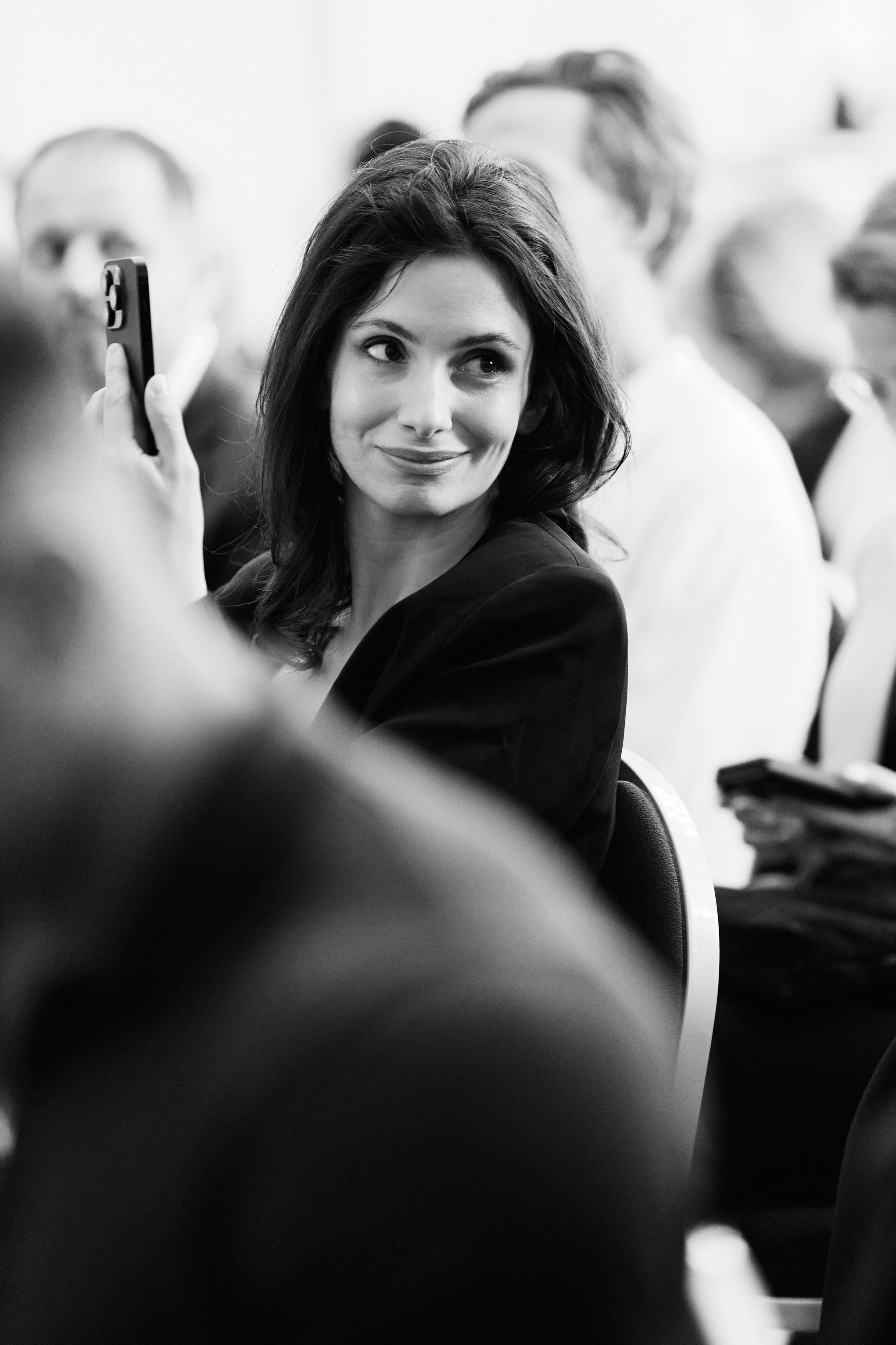 Форум Бизнес-тренды 2025 в Marriott Hotel 28.04. Свадебный репортажный фотограф краснодар максим дремов дрёмов фотосессия студия цена