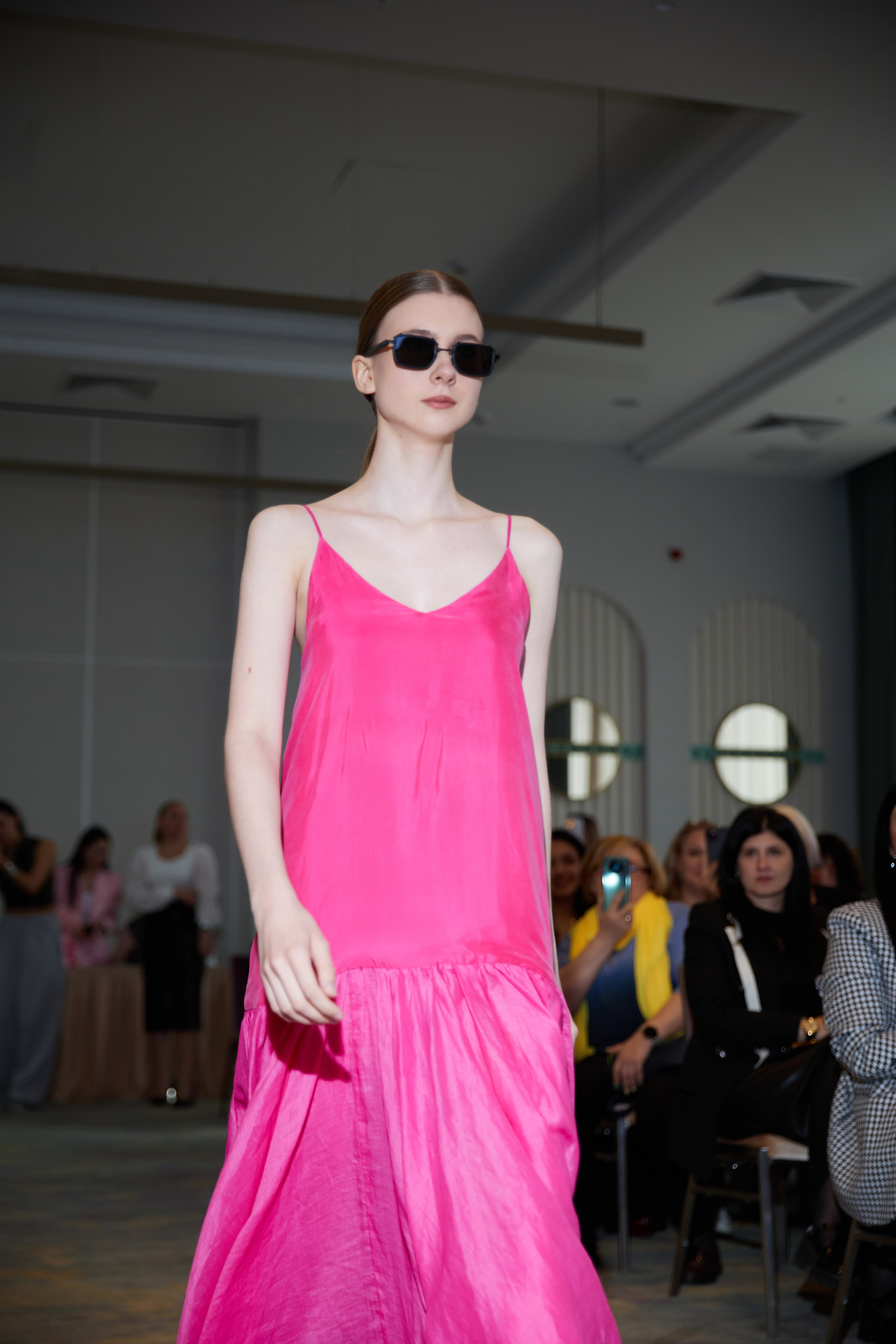 Форум Современная женщина в Hilton от EVENTBEST.RU 06.04. Свадебный репортажный фотограф краснодар максим дремов дрёмов фотосессия студия цена