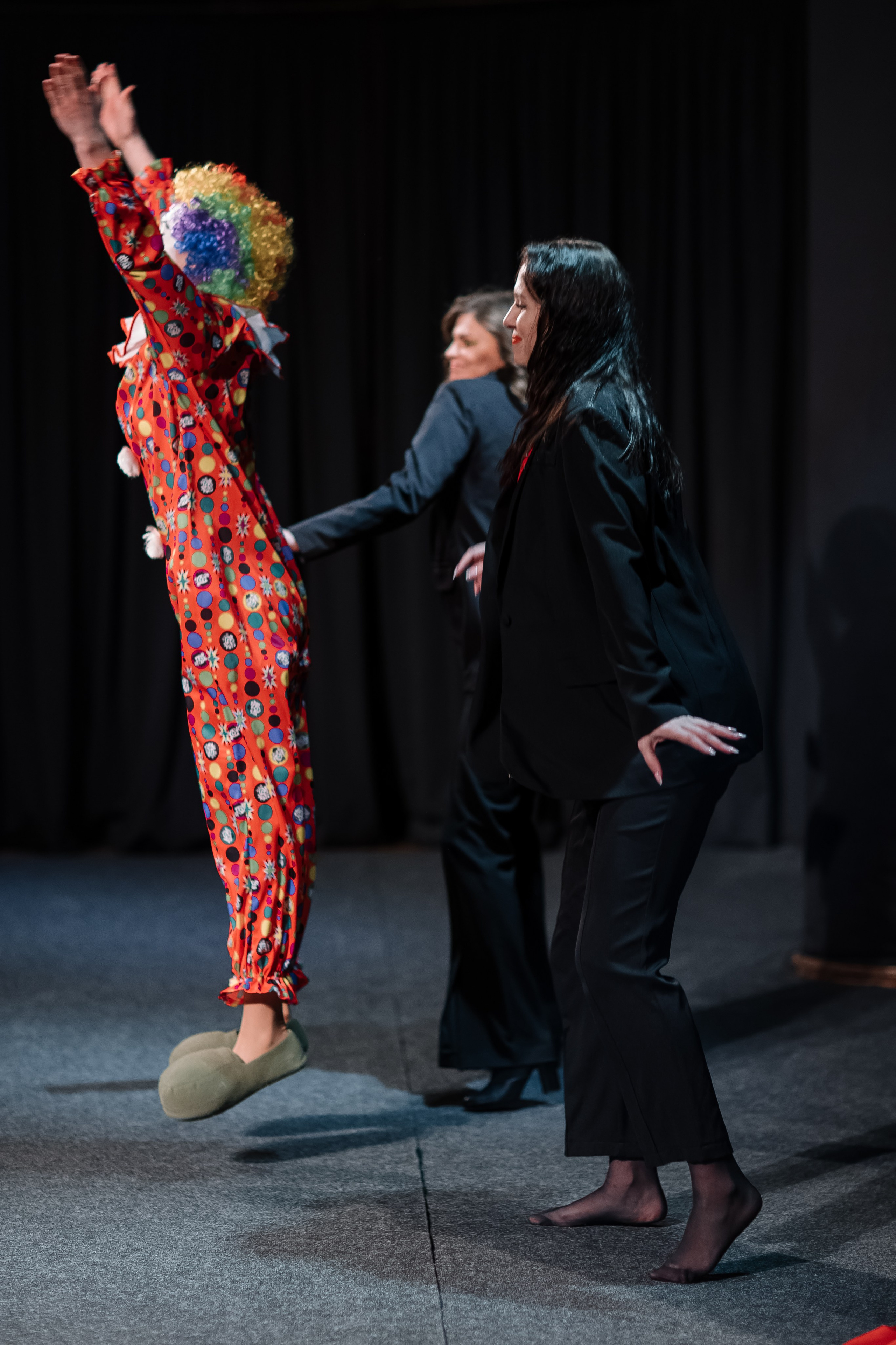 Спектакль. Свадебный фотограф