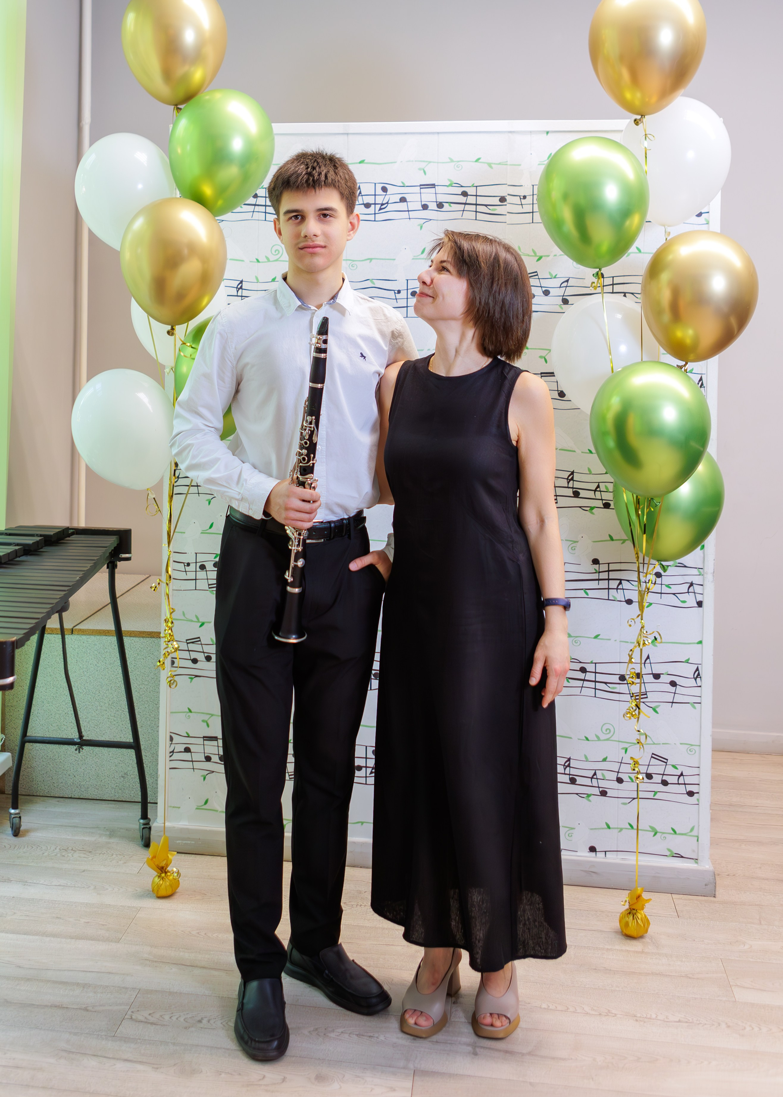 Вручение дипломов в Детской музыкальной школе имени Н. П. Будашкина. Выпускные альбомы и школьный фотограф в Подольске, Троицке, Щербинке, Москве и Московской области